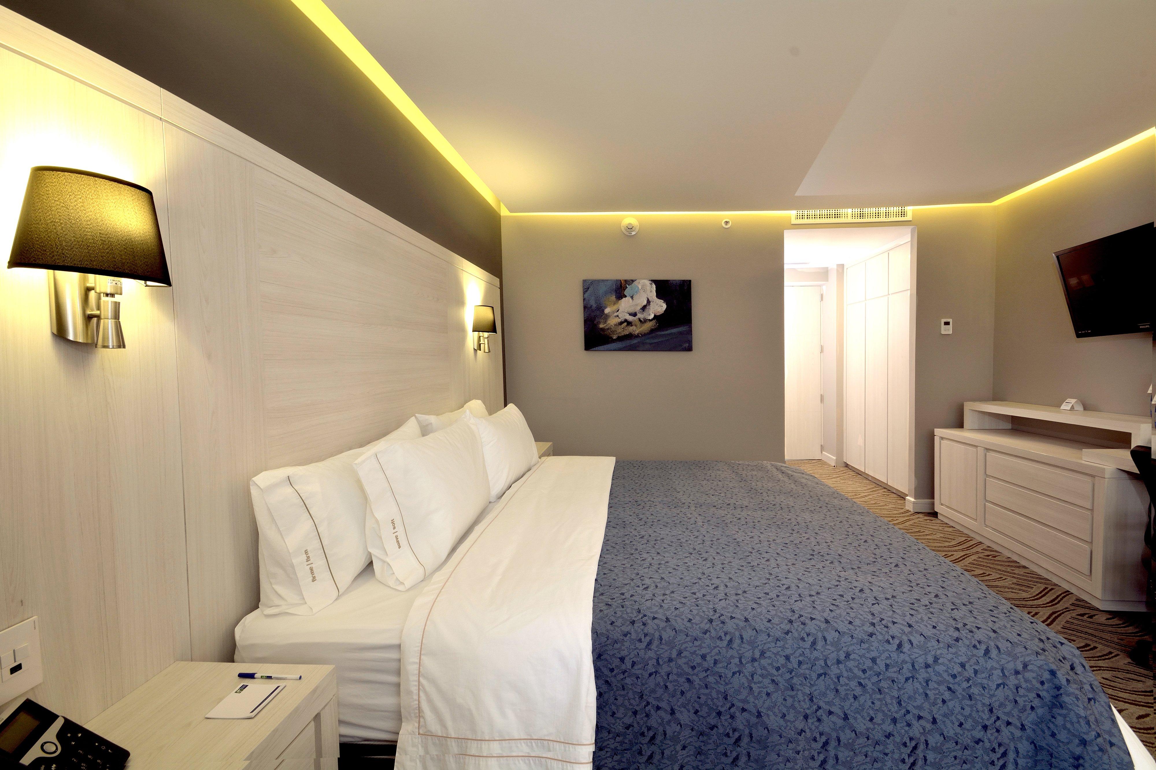 Double King Size Bed