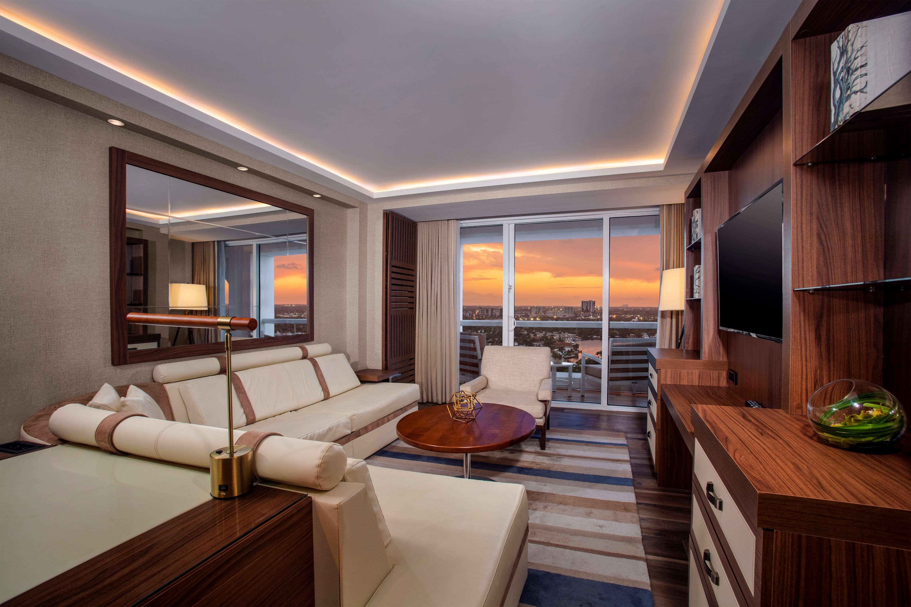 Suite with Views