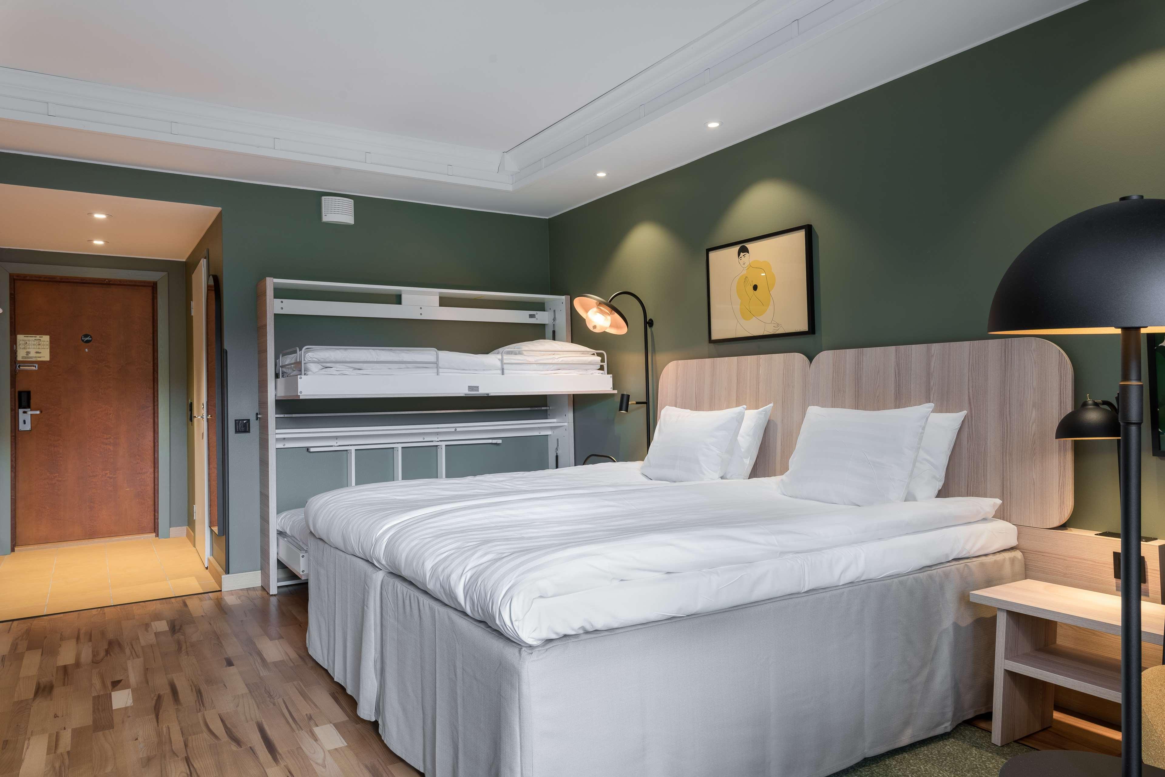 Family Room Superior