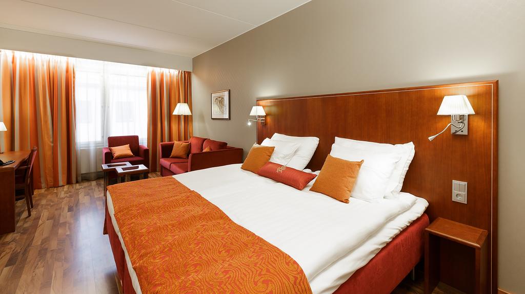 Family Room Superior