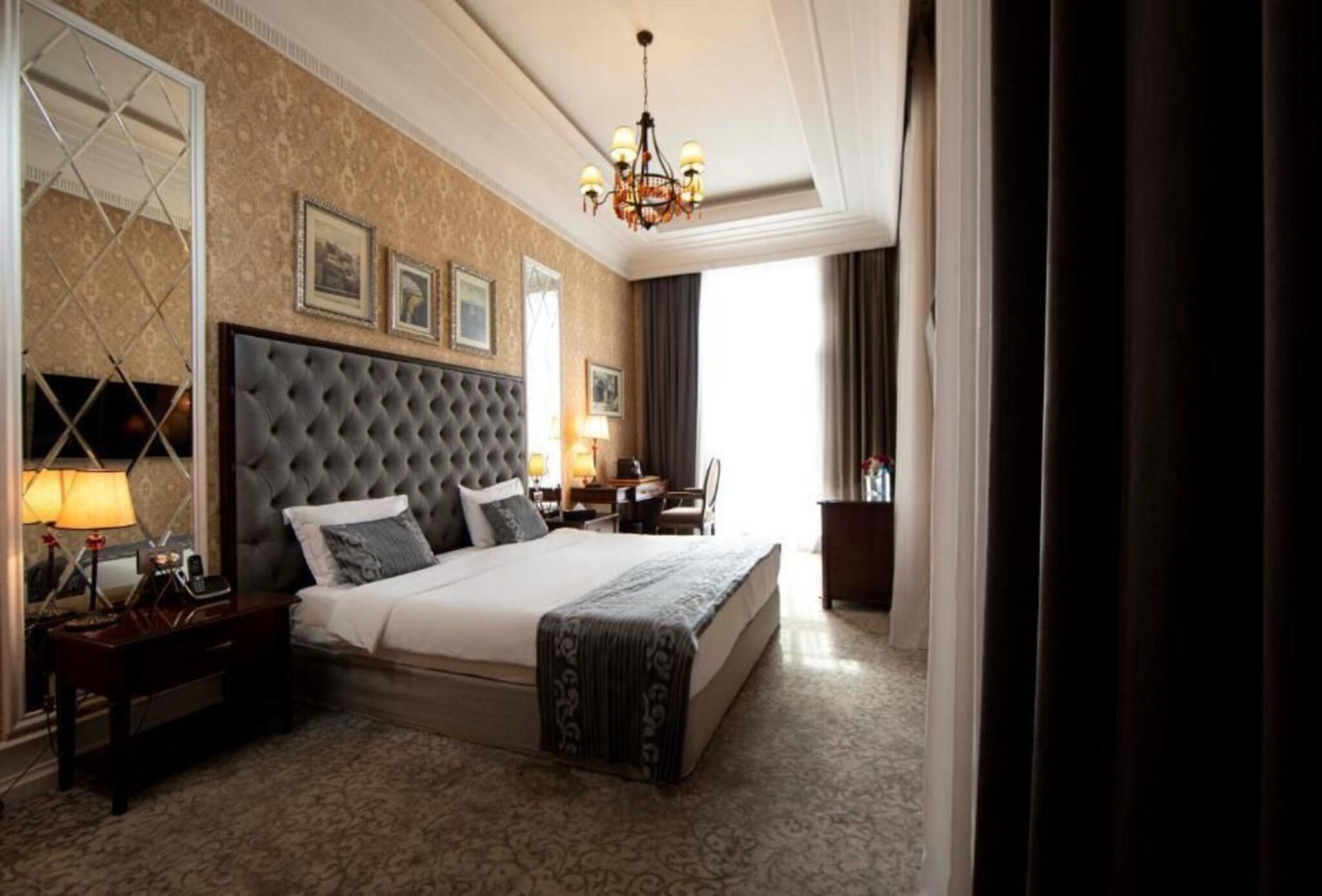 Double or Twin Deluxe with Views