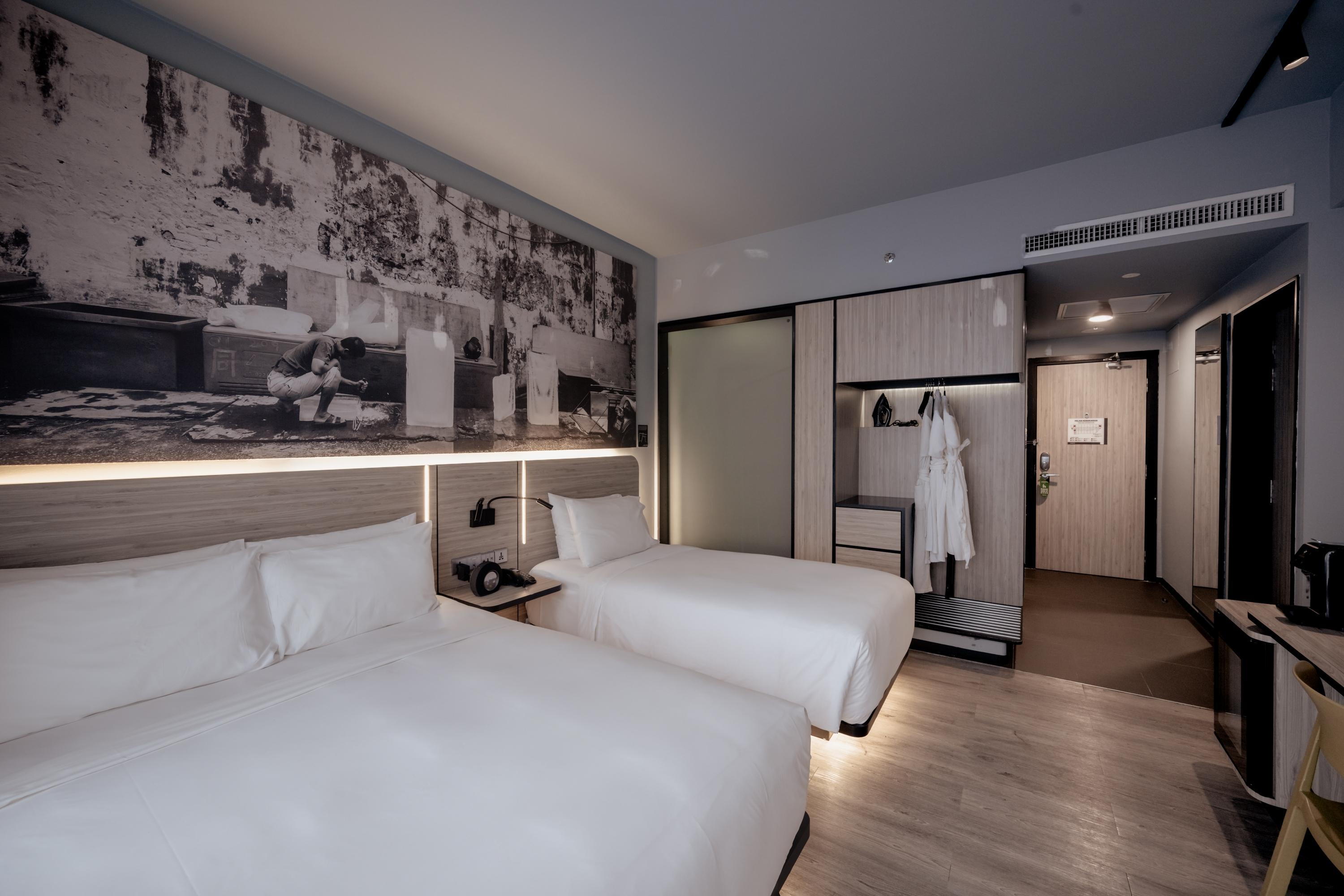 Triple Deluxe Premier