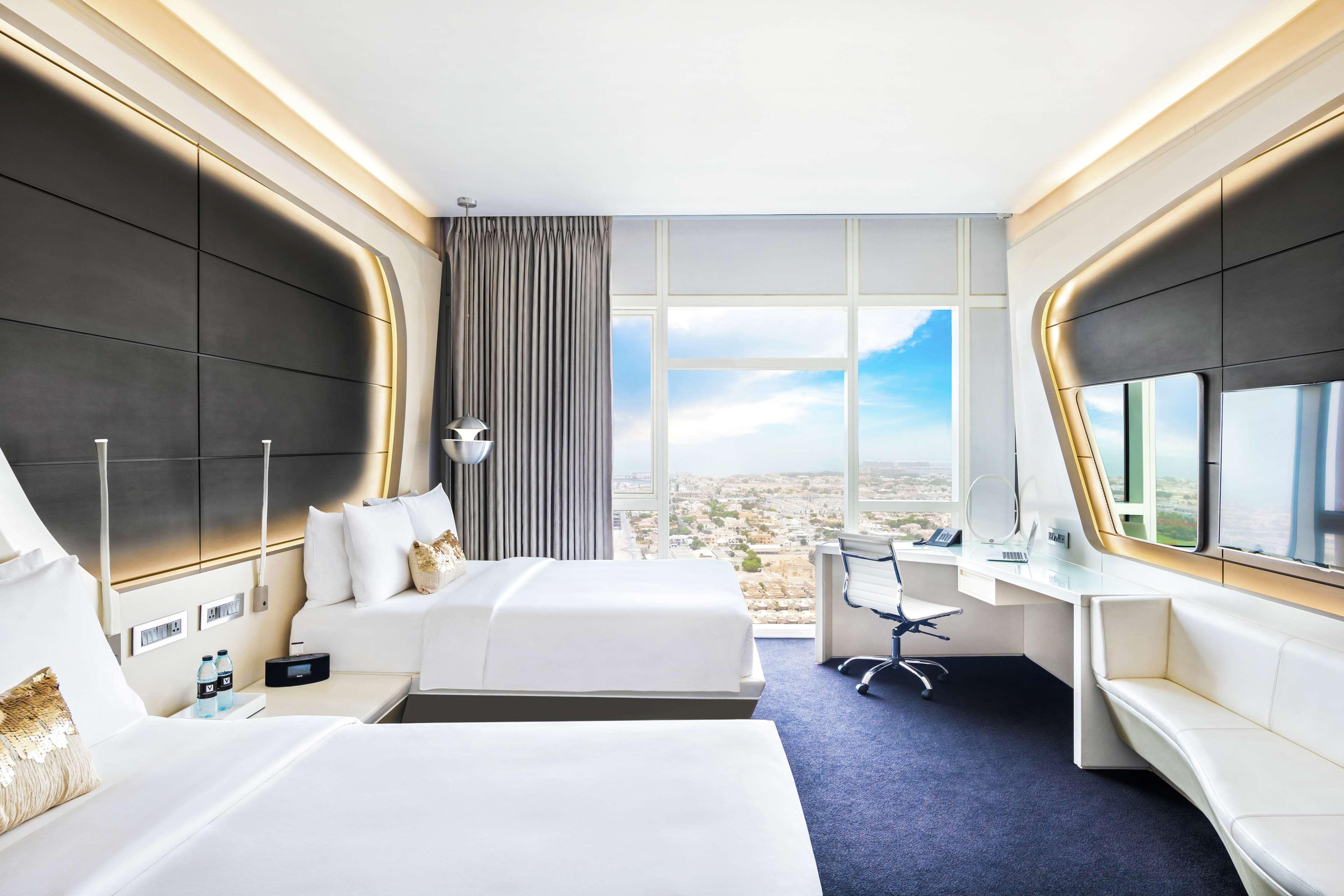 Twin Deluxe Canal View