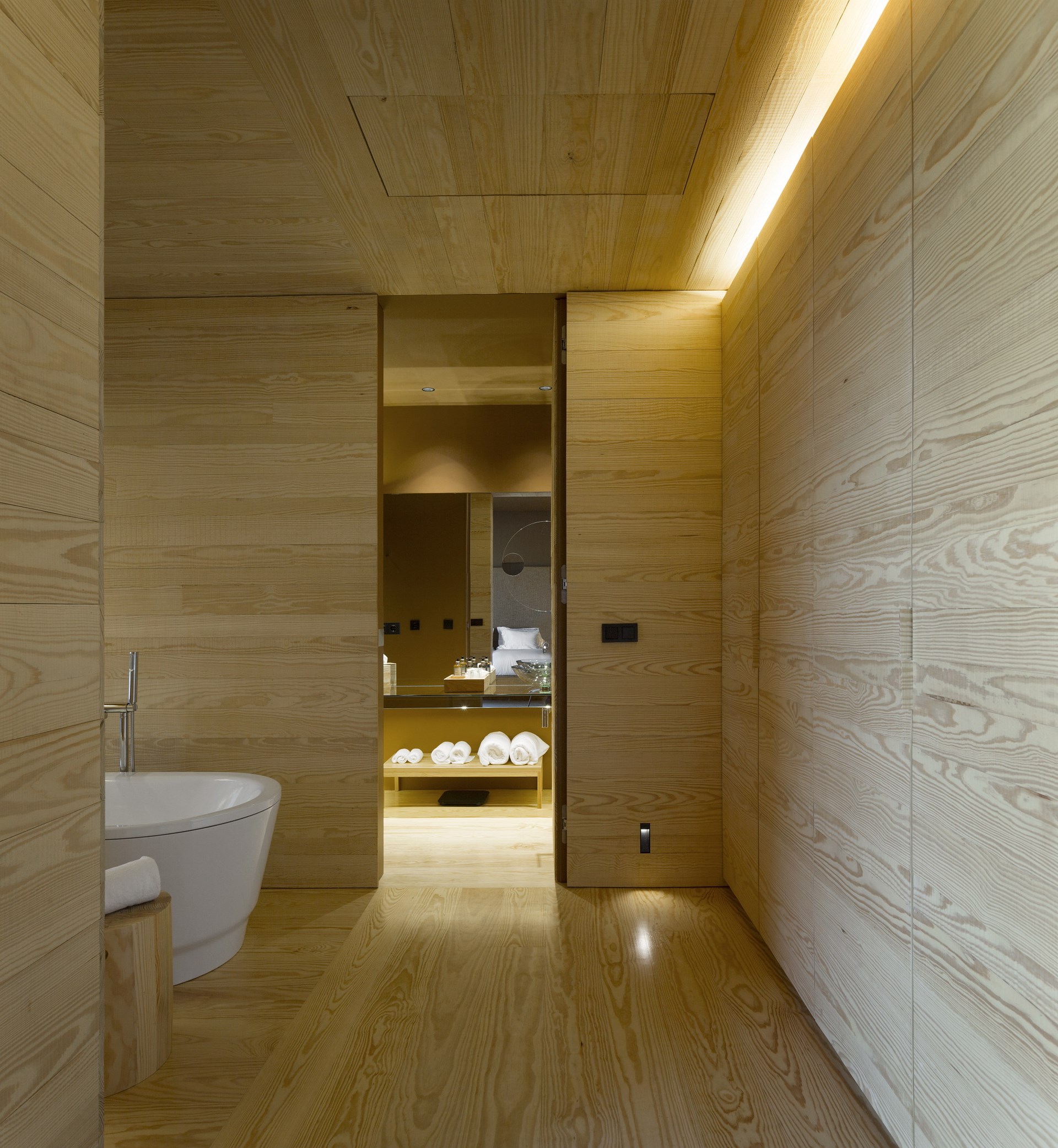 Single Premium Superior