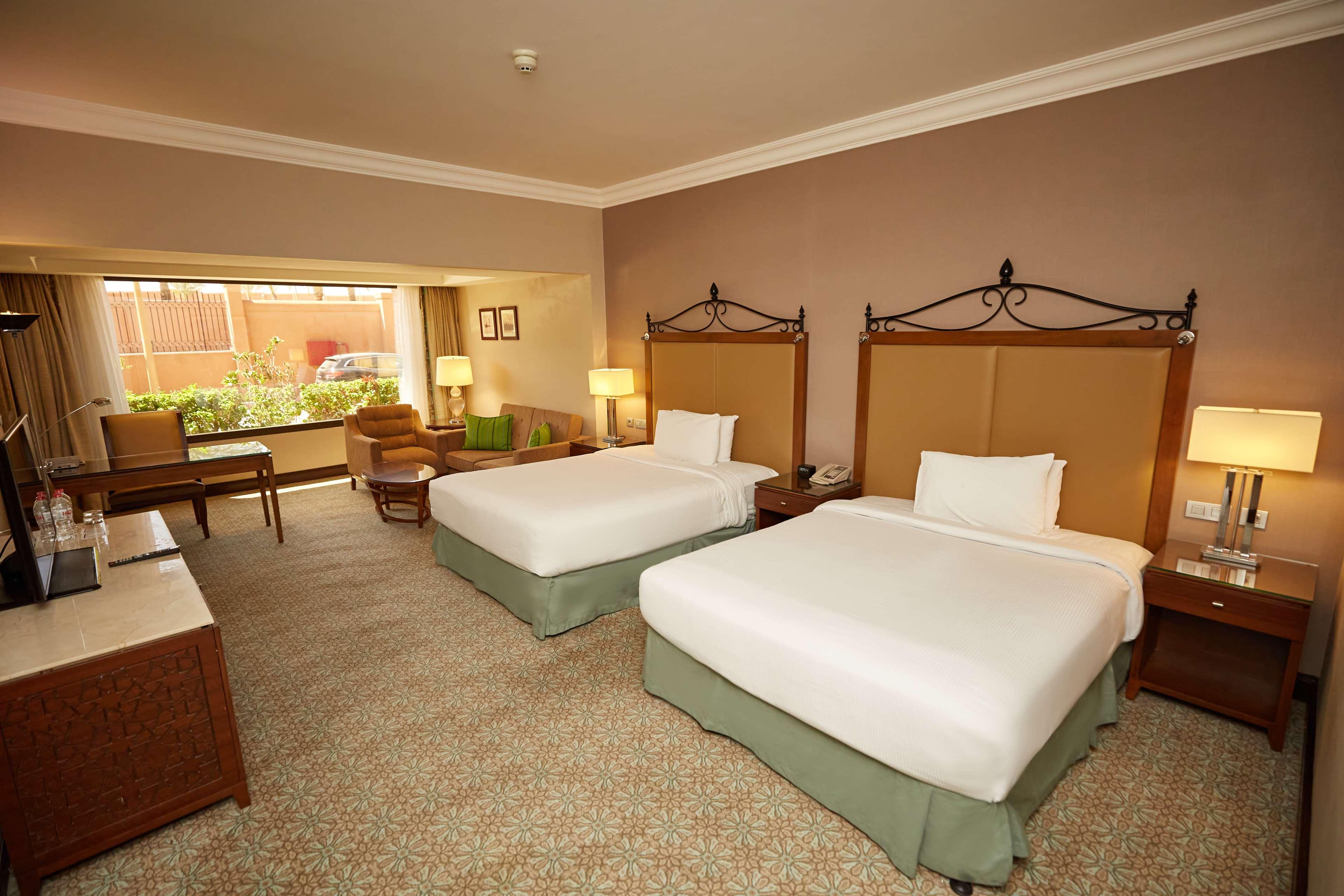 Family Room Two Queen Beds