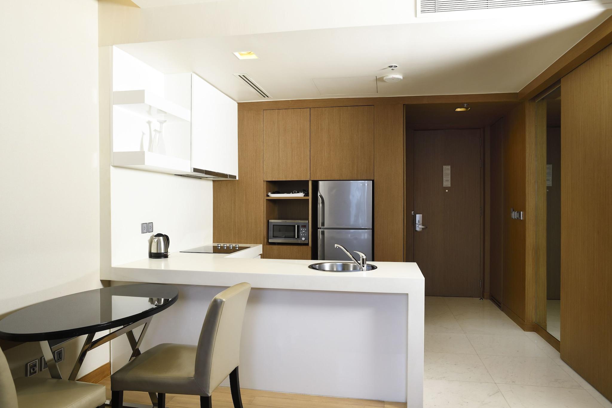 Apartment City View King Bed