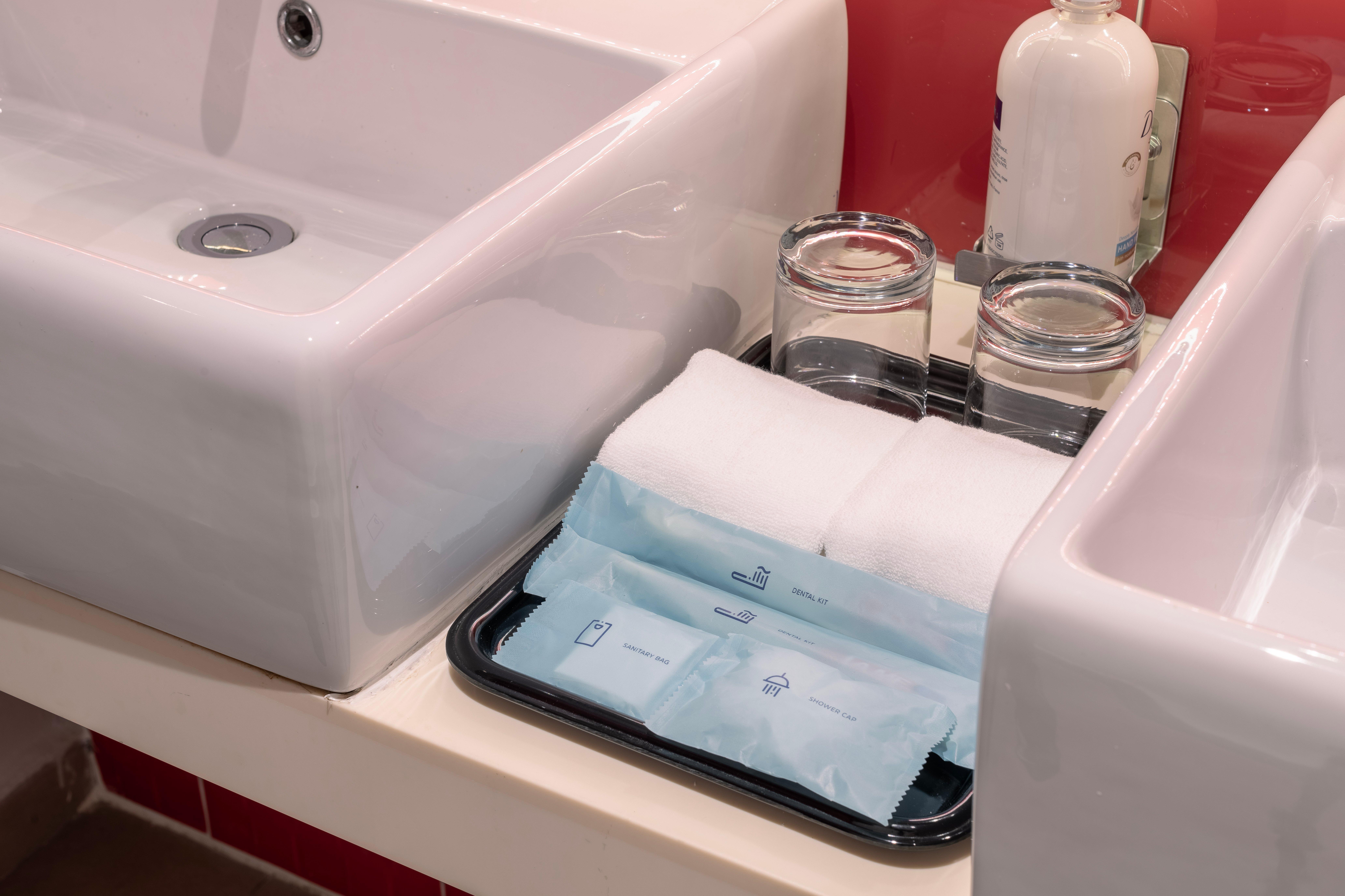 Suite Queen Size Bed