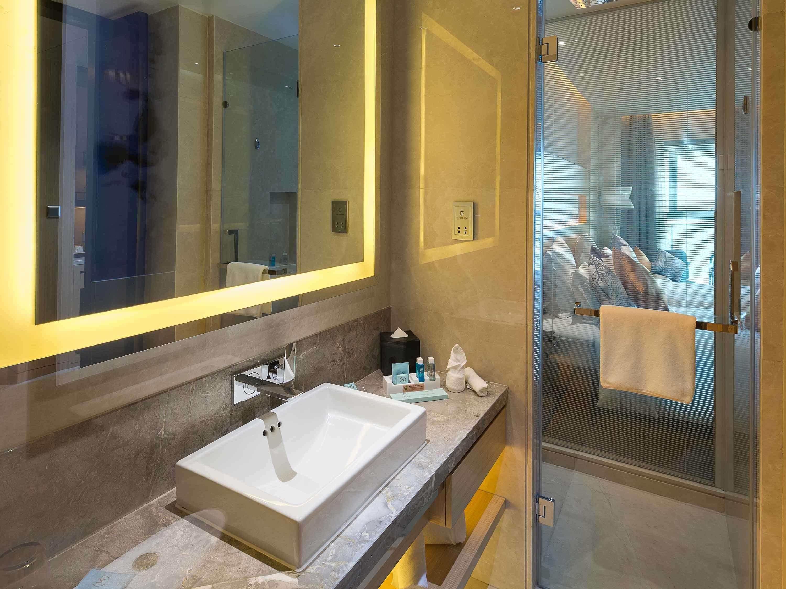 Double Premier King Bed