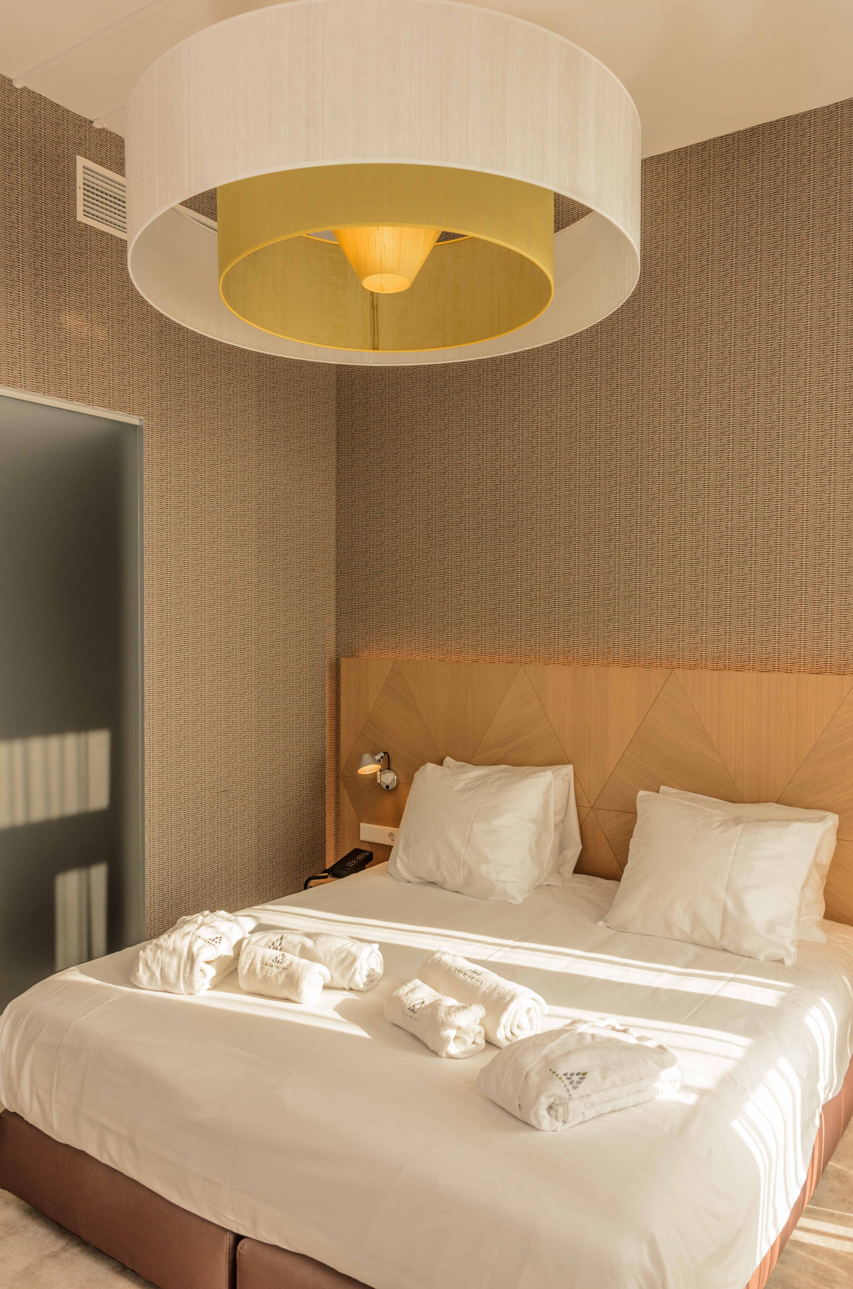 Twin Deluxe Superior