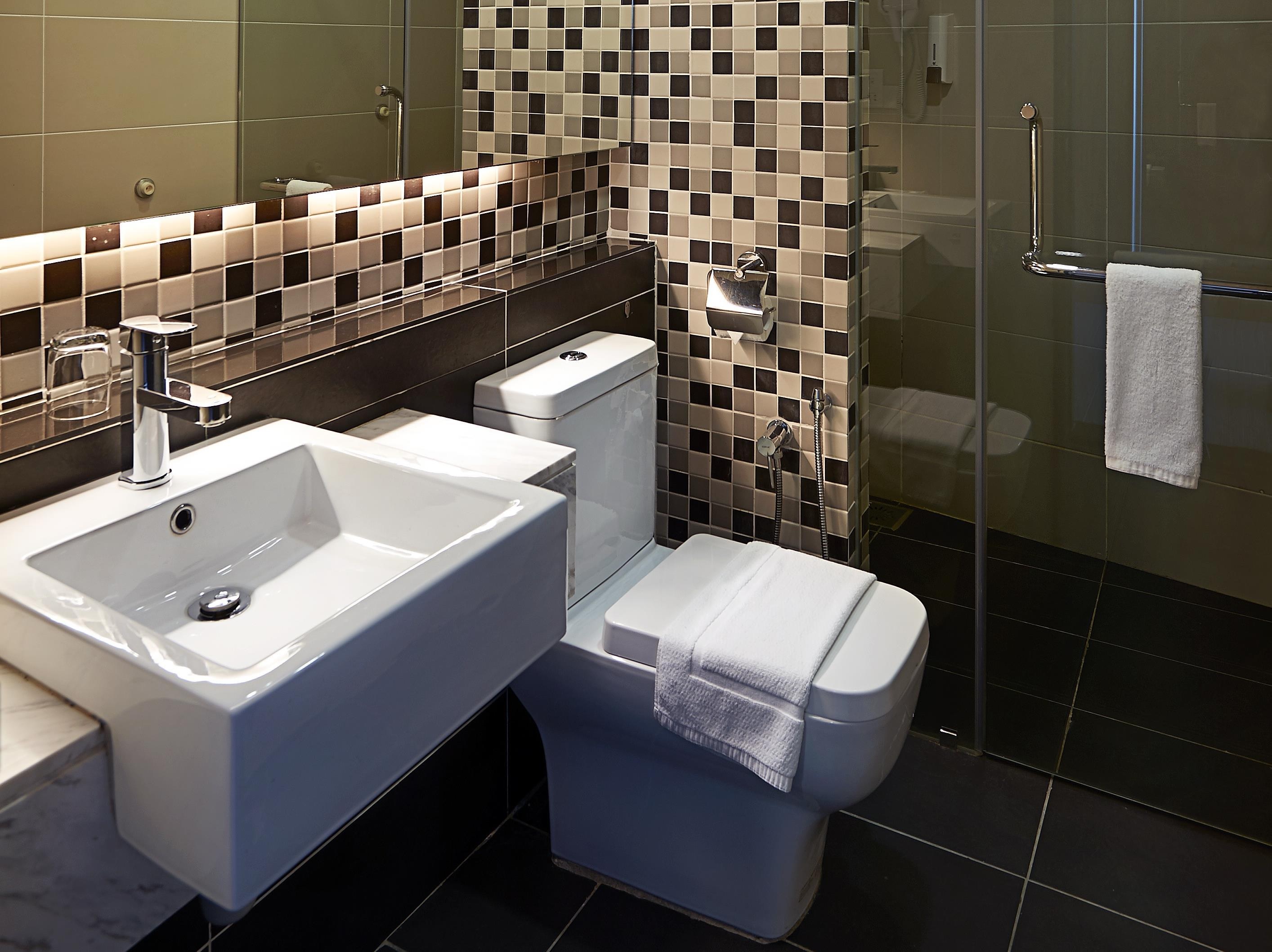 Double Deluxe King Bed