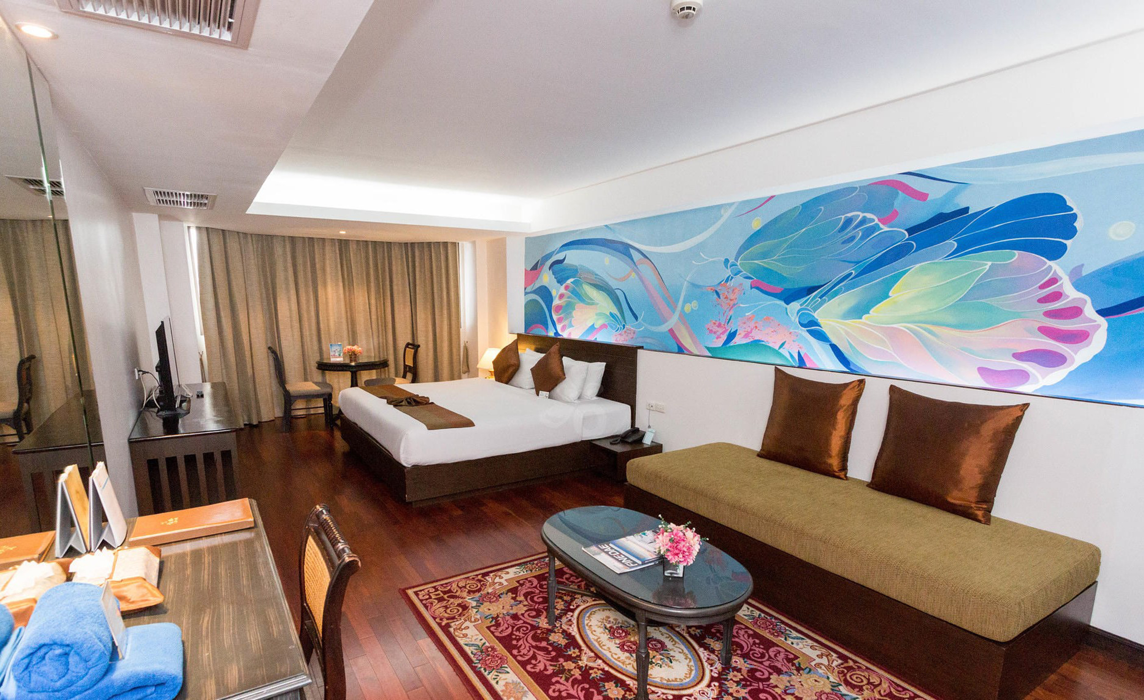 Double or Twin Deluxe