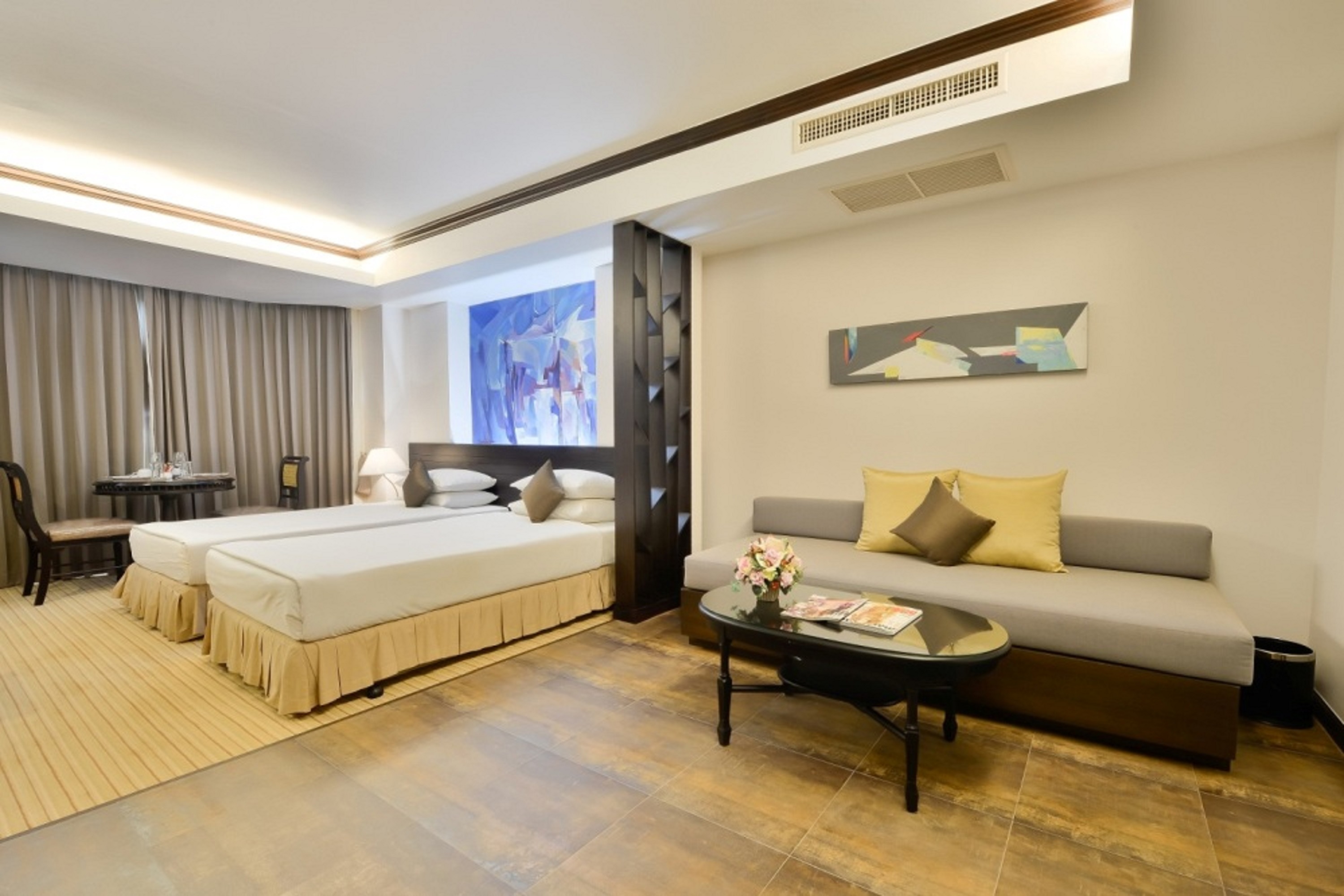 Double or Twin Deluxe