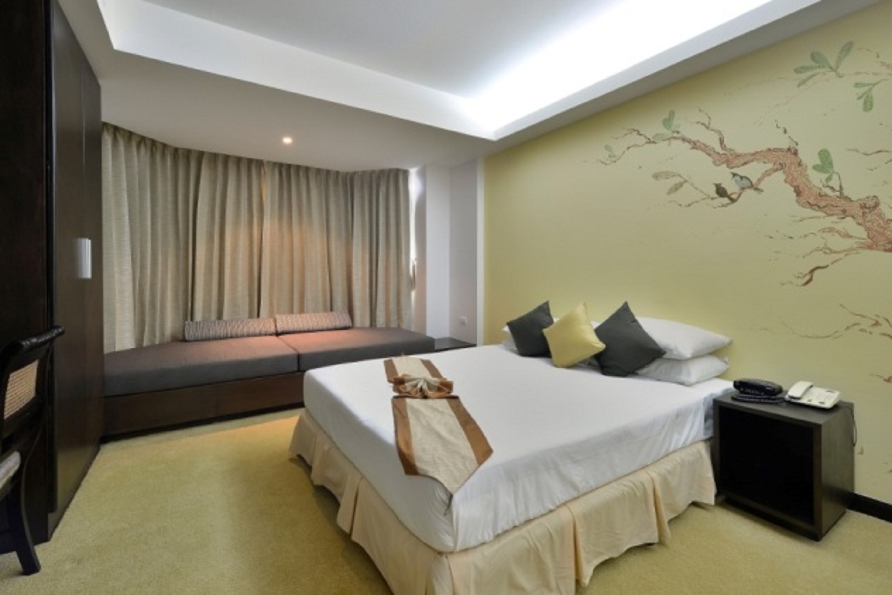 Double or Twin Deluxe