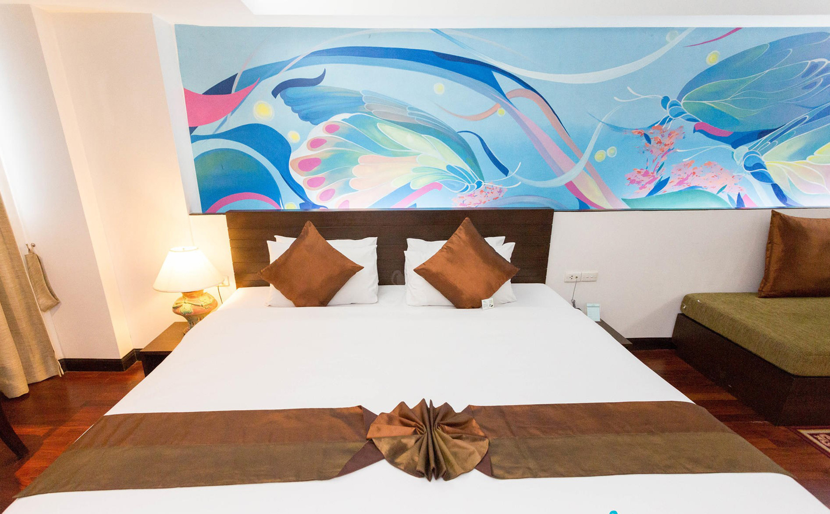 Double or Twin Deluxe