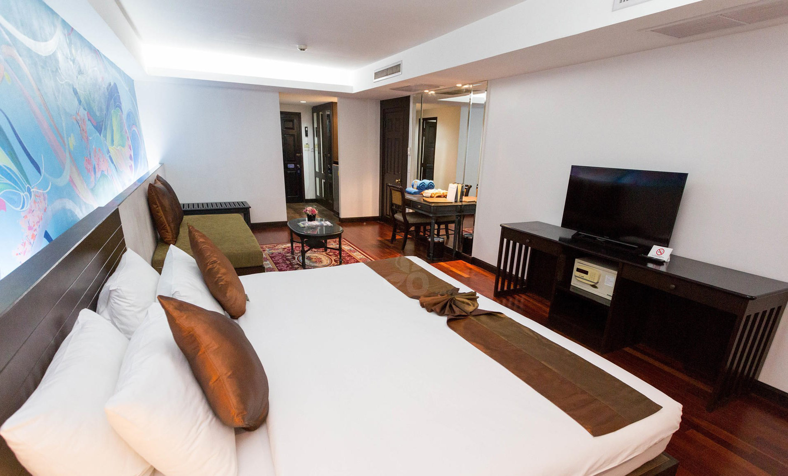 Double or Twin Deluxe