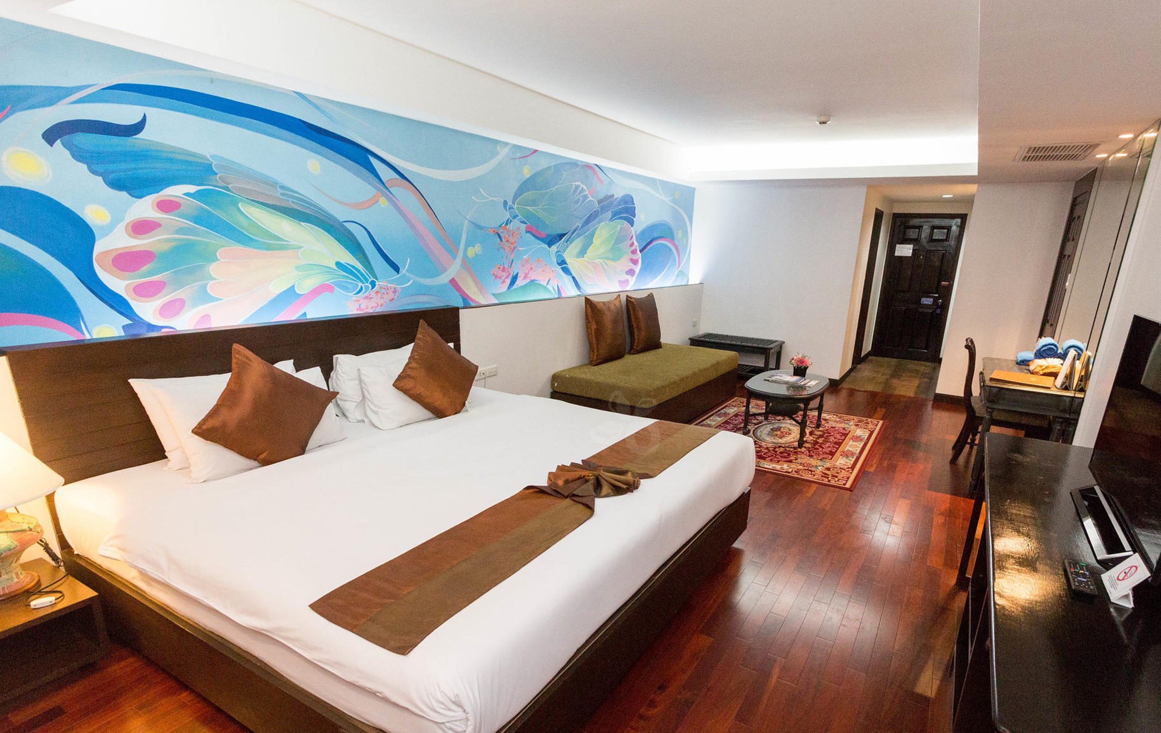 Double or Twin Deluxe