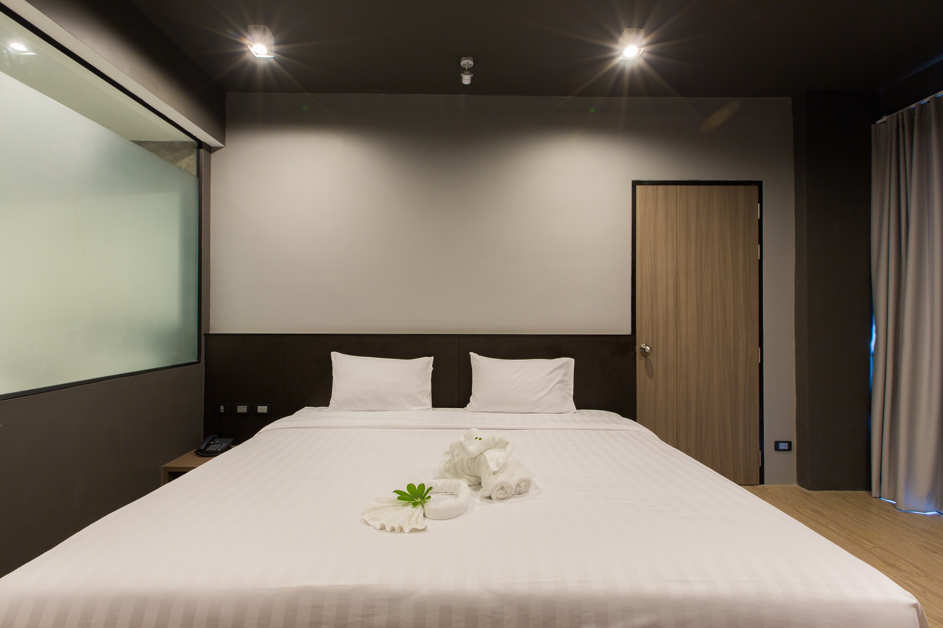 Double or Twin Deluxe