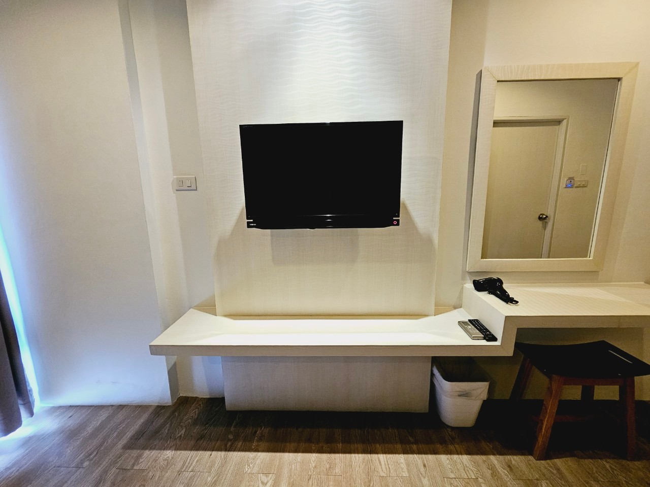 Double or Twin Deluxe