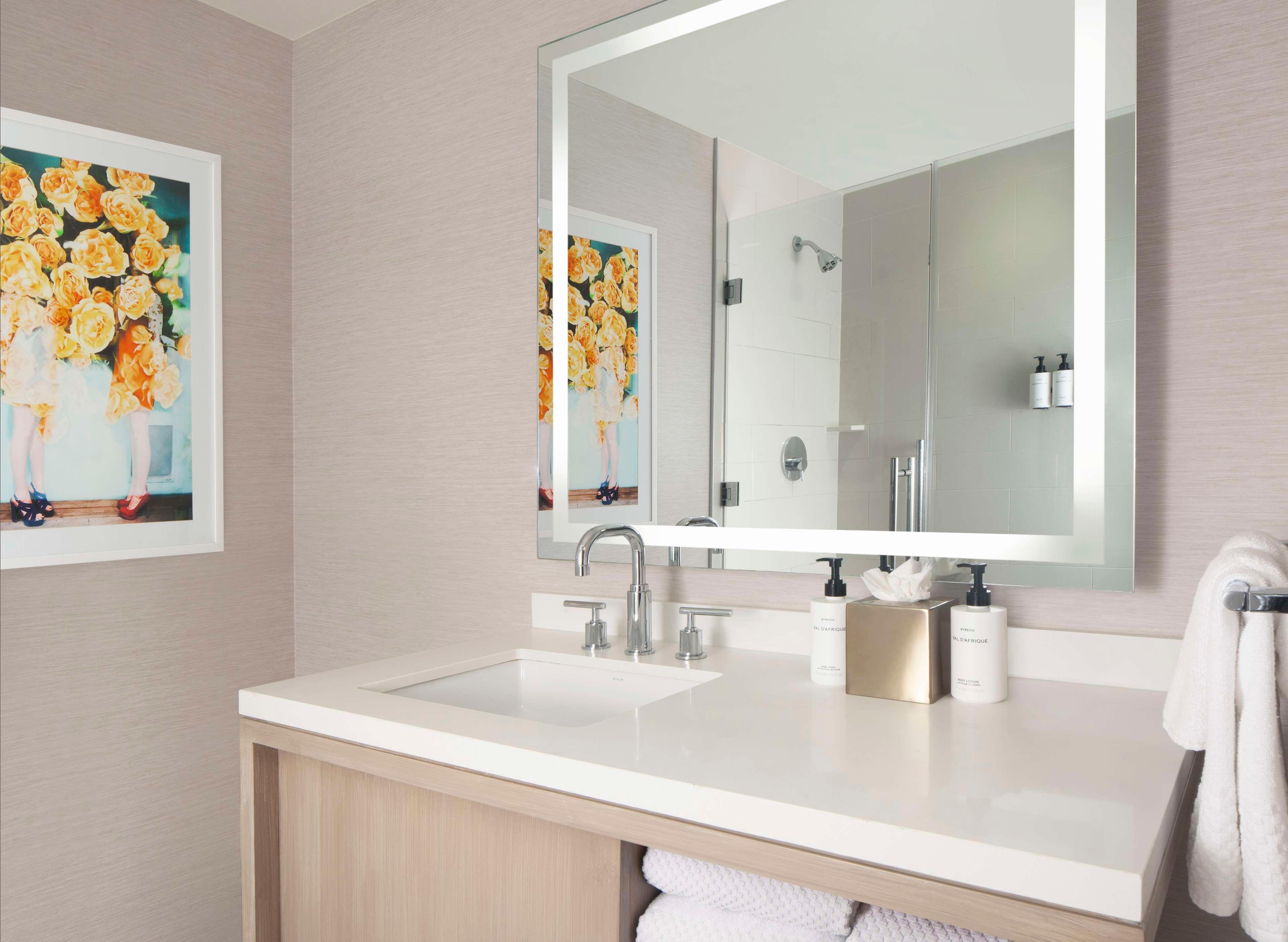 Junior Suite Accessible-two Queen Beds