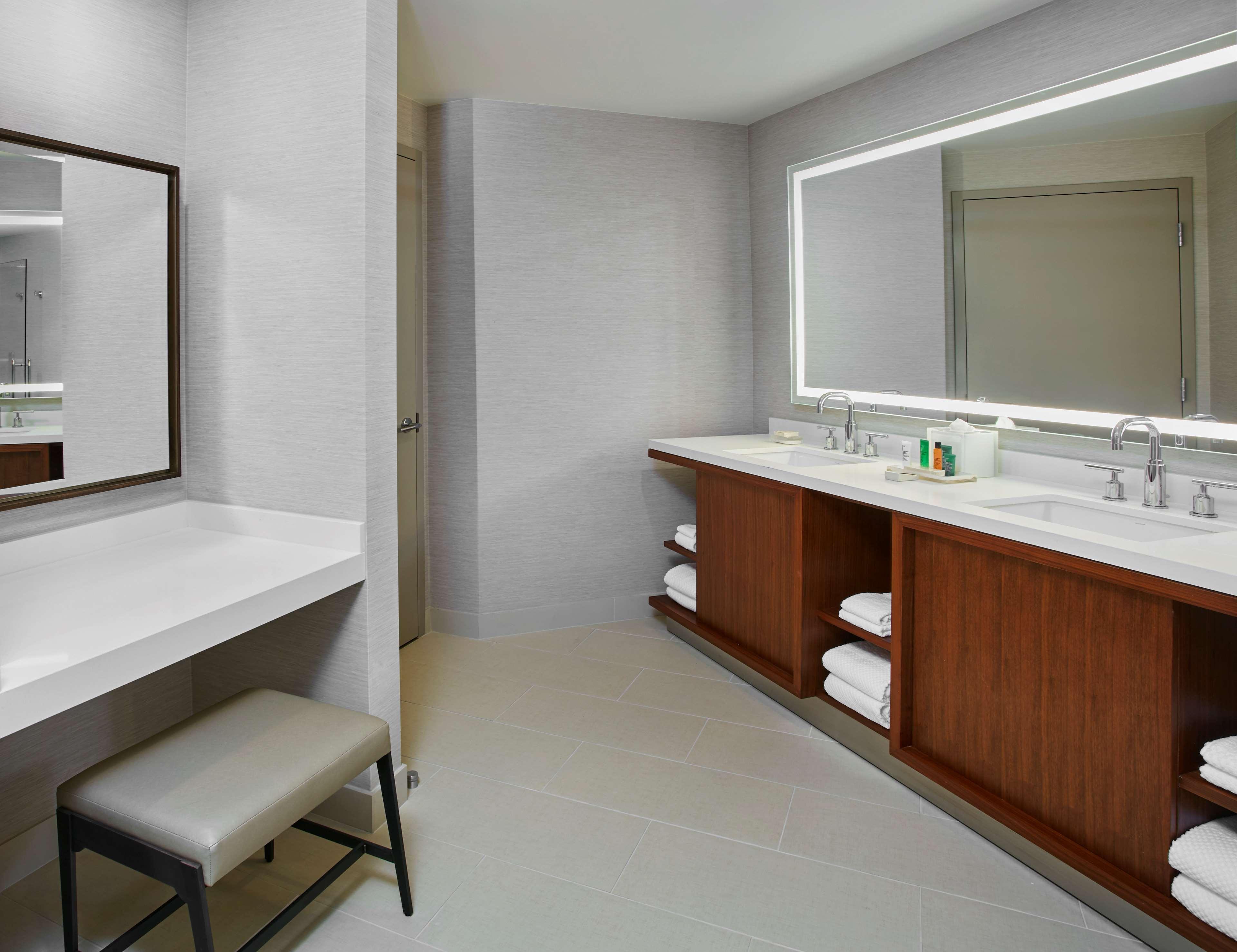 Suite City View One Bedroom