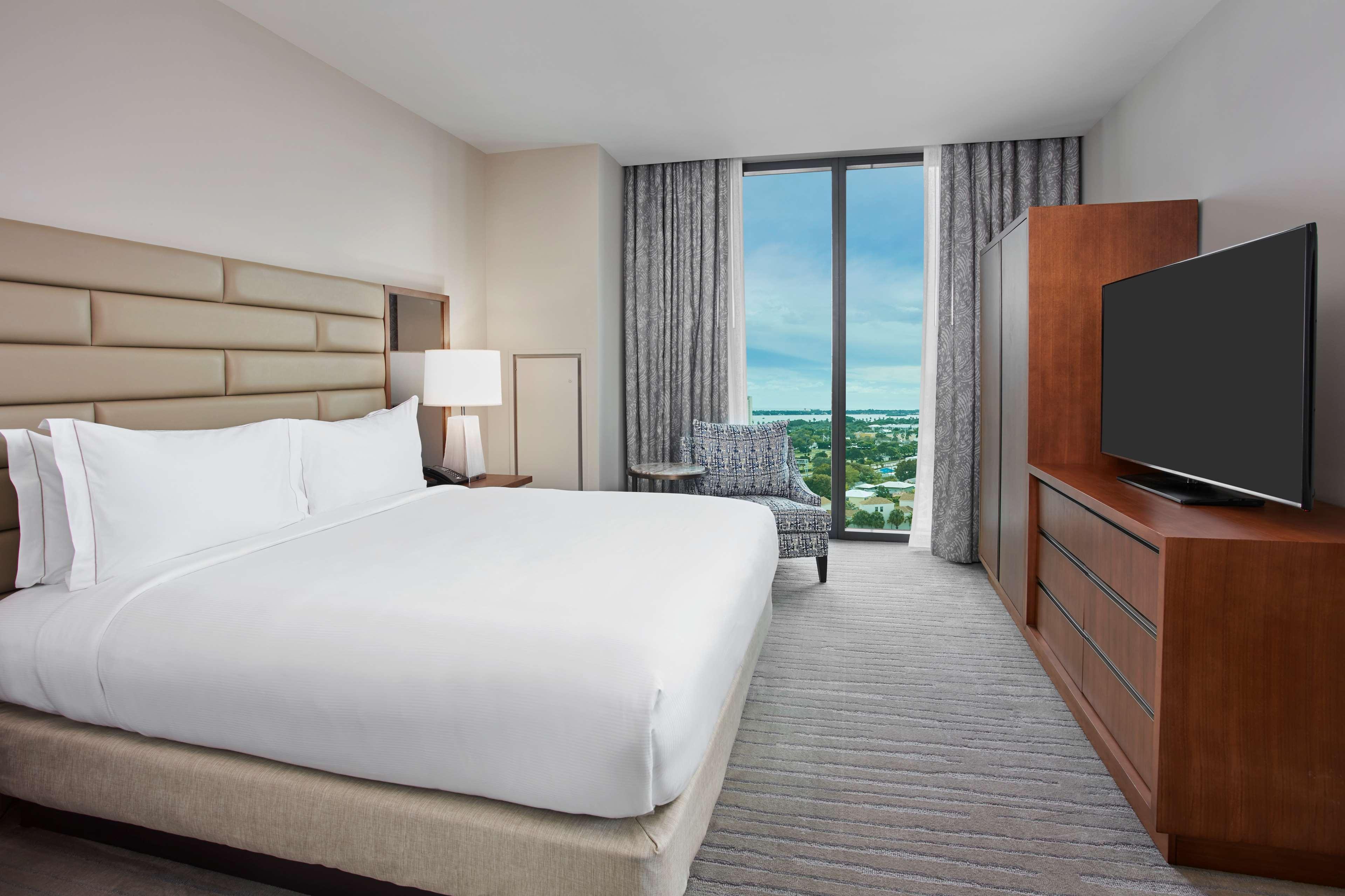 Suite Executive King Bed