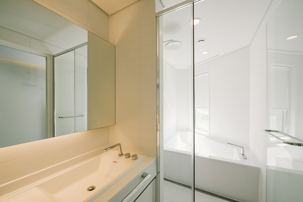 Twin Deluxe Mountain View