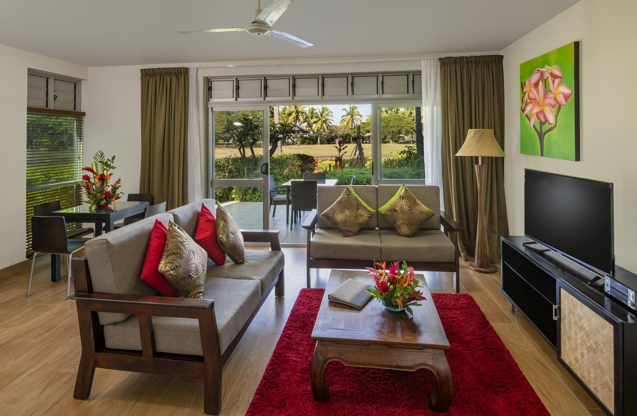 Apartment Queen Size Bed