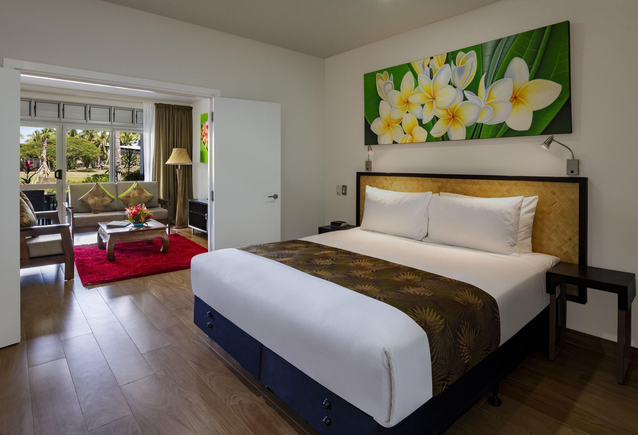 Apartment Queen Size Bed