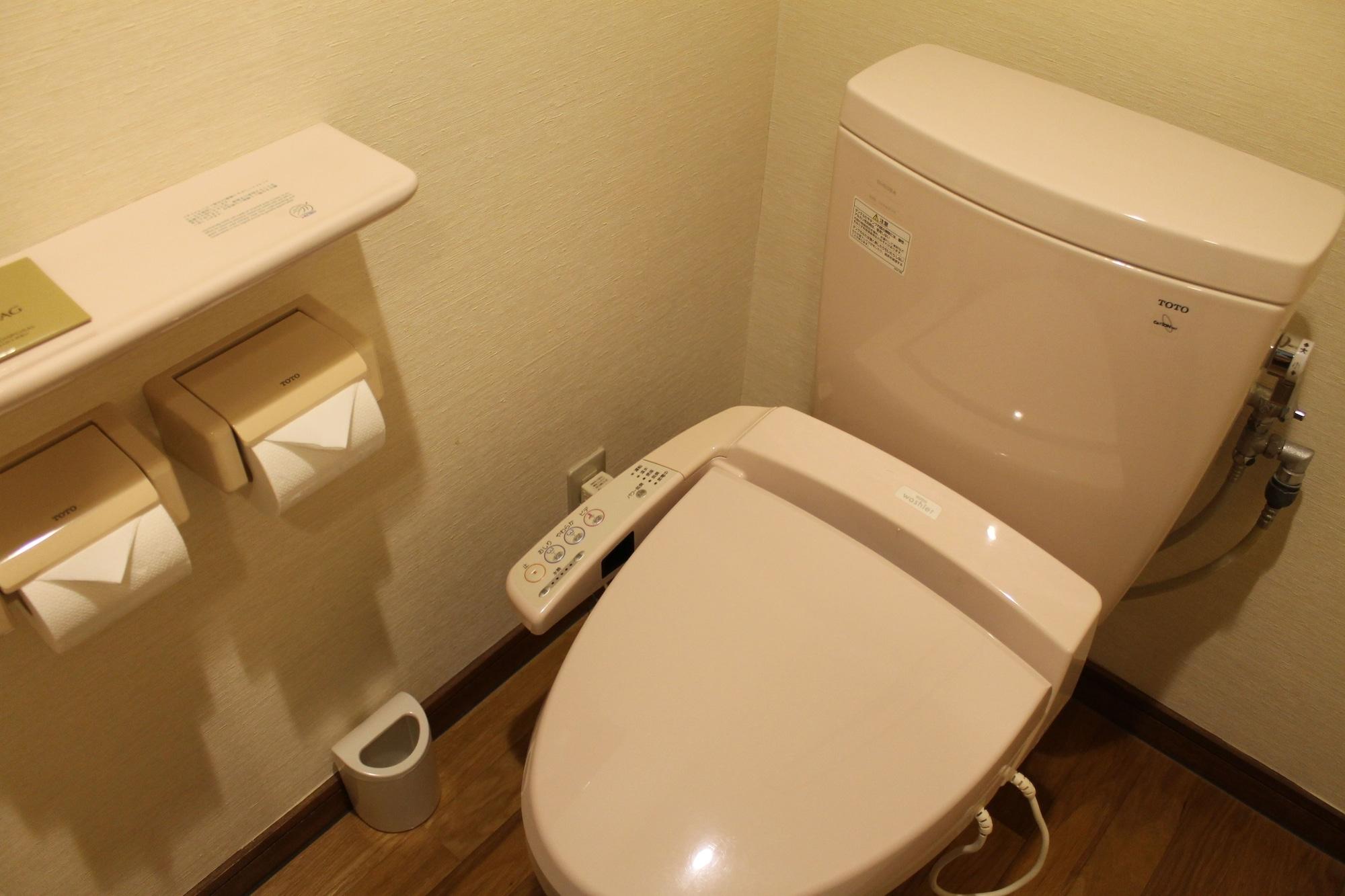 Twin Deluxe Two Beds