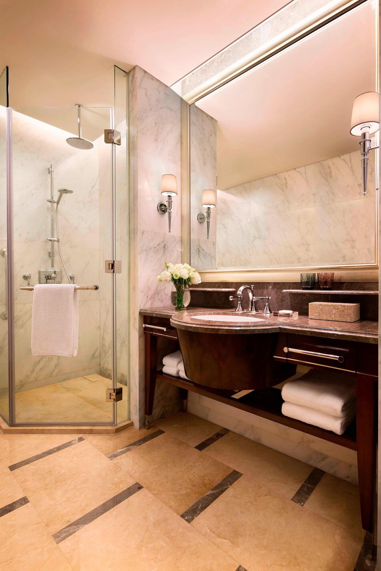 Double Premium City View