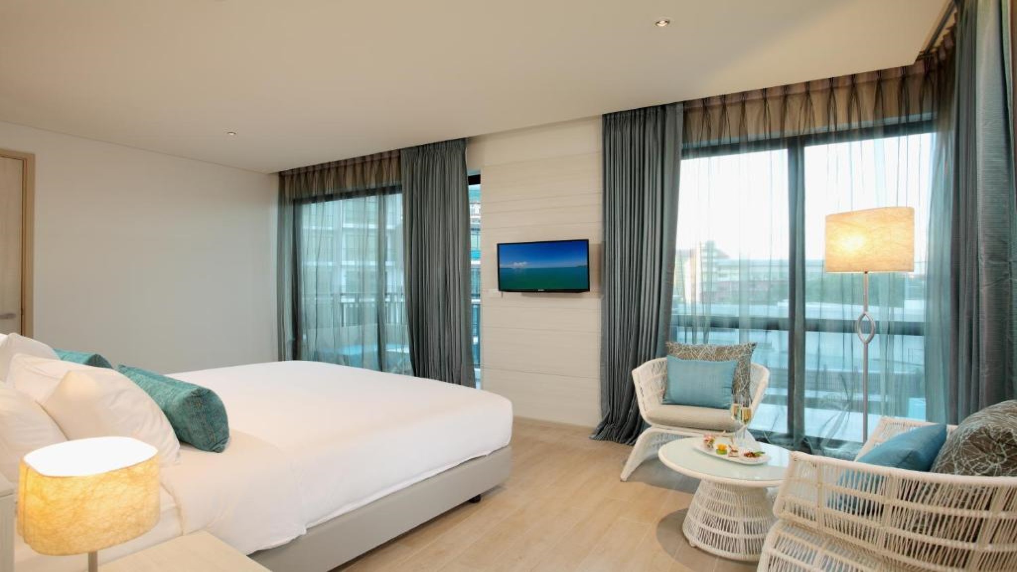 Double Premier King Bed