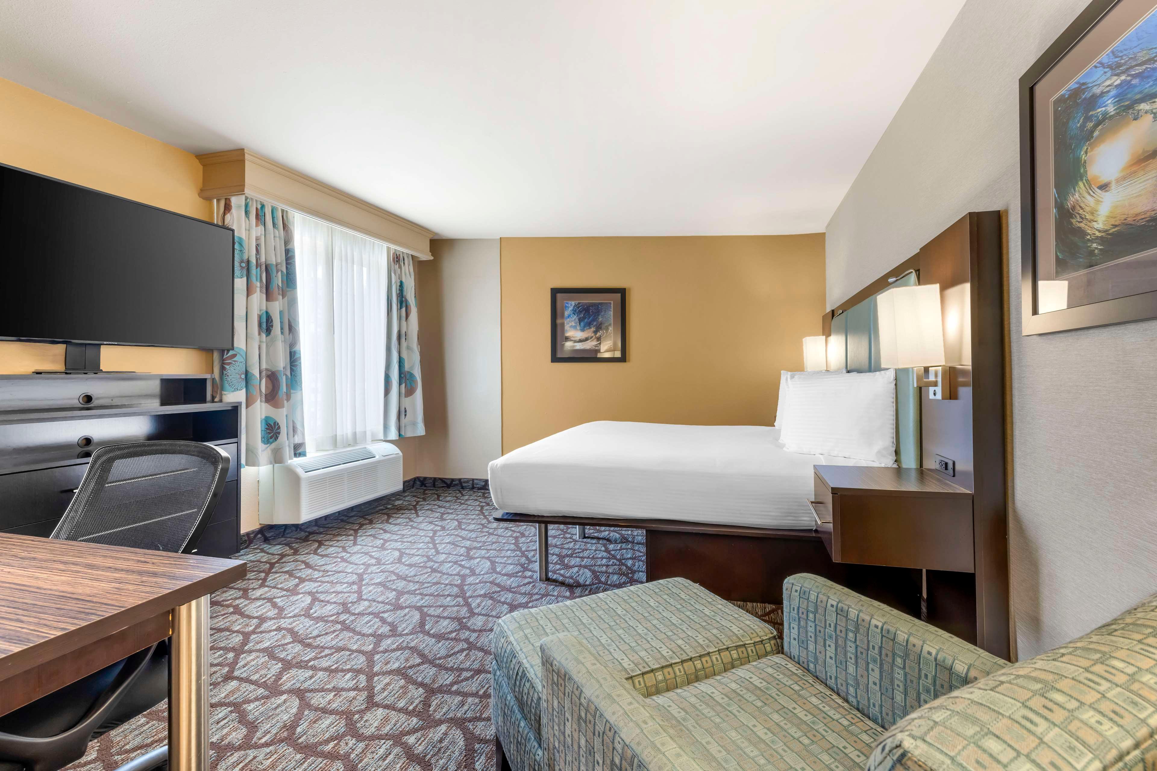 Room with Kitchenette