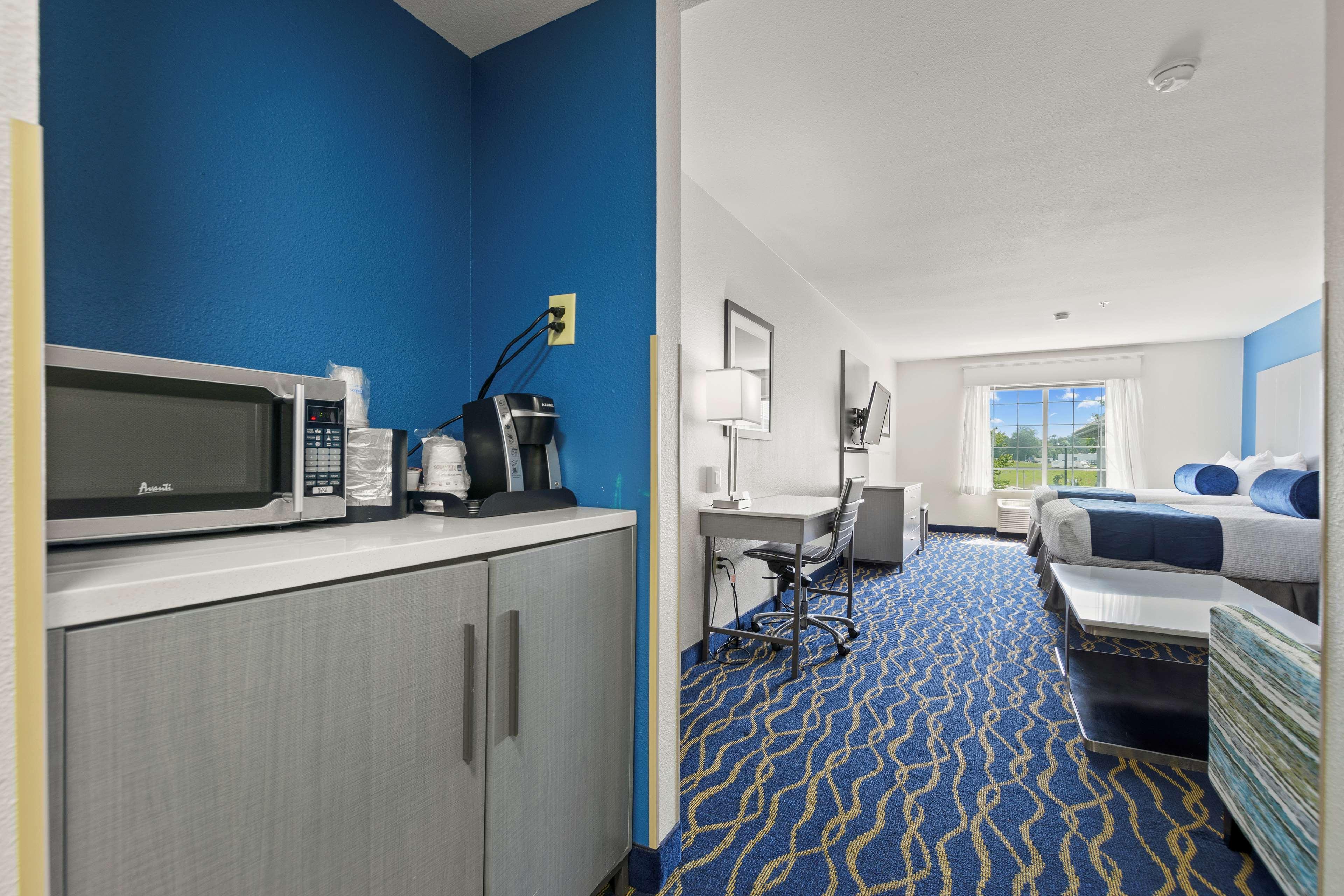 Room Executive Two Queen Beds