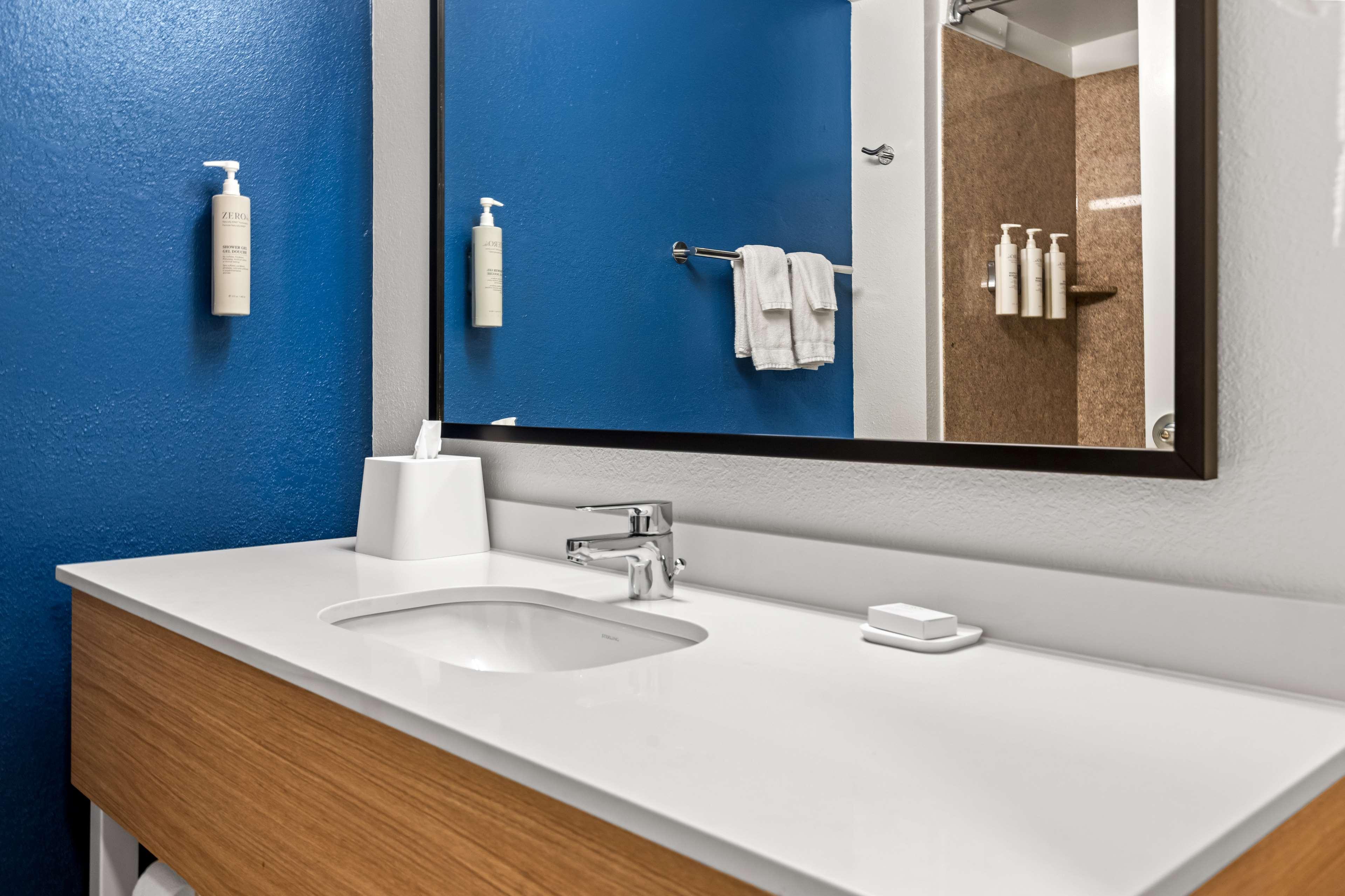 Double or Twin Two Queen Beds