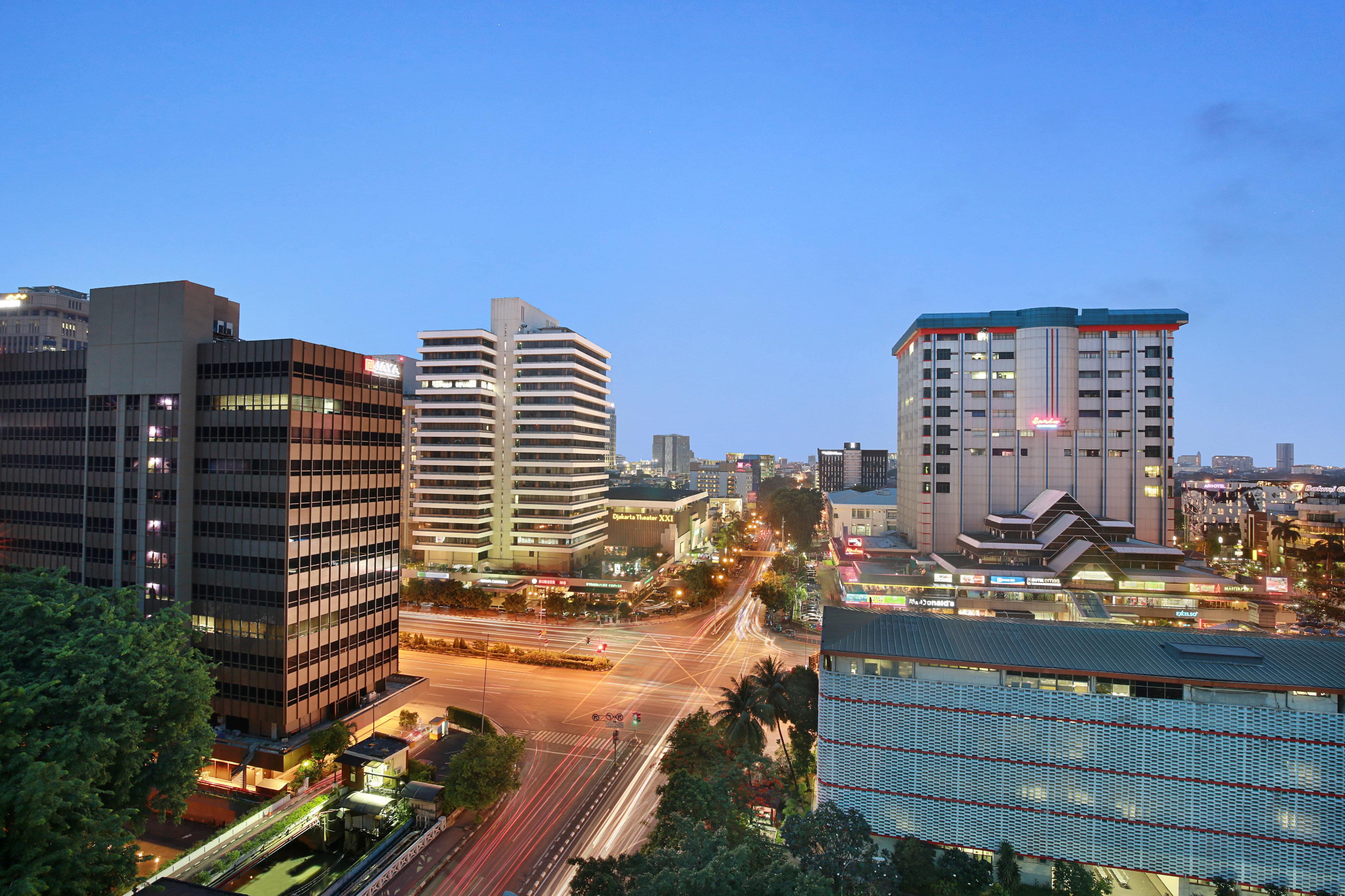 Double Queen Size Bed