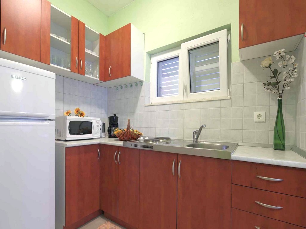 Apartment Capacity 4