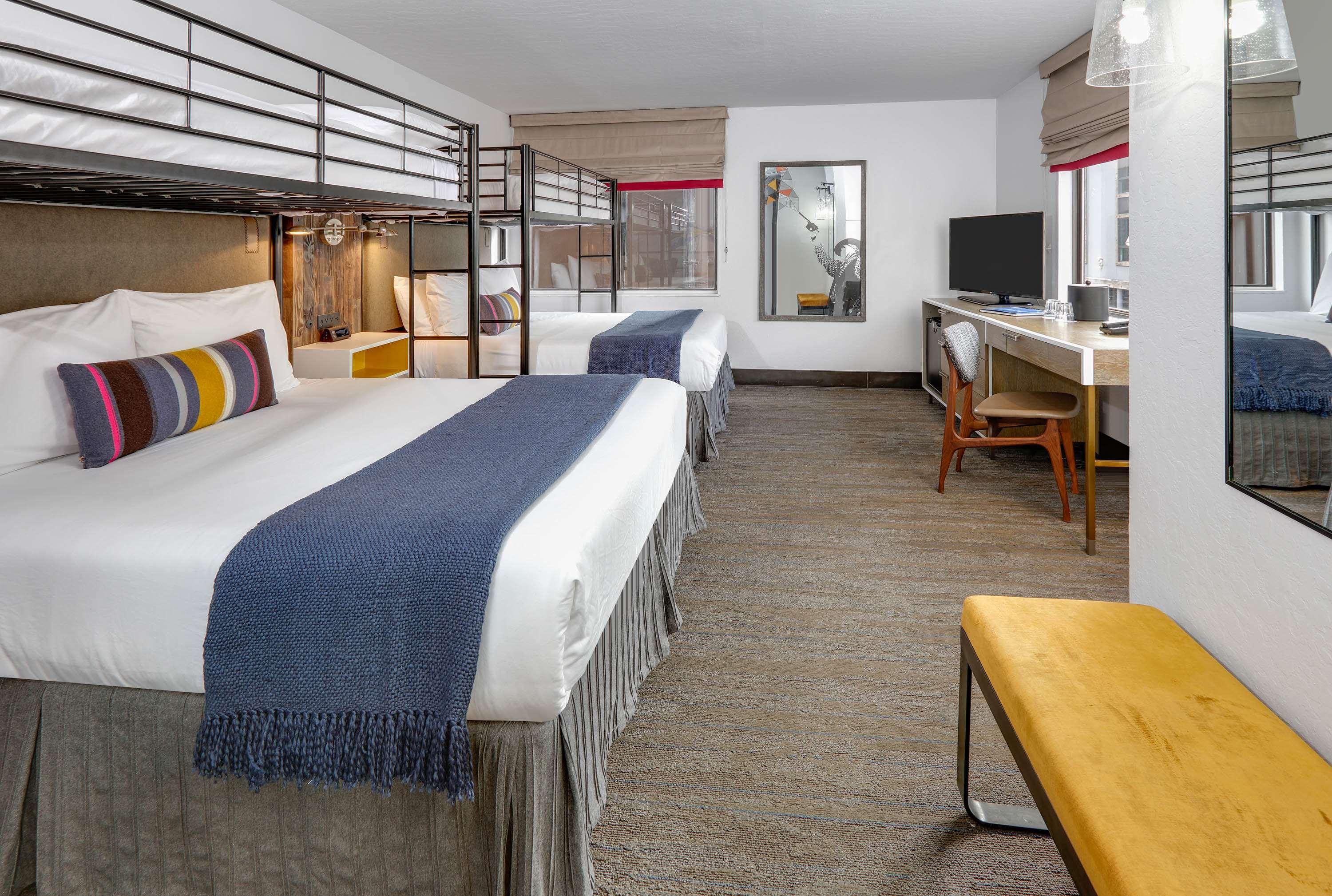 Suite Capacity 6