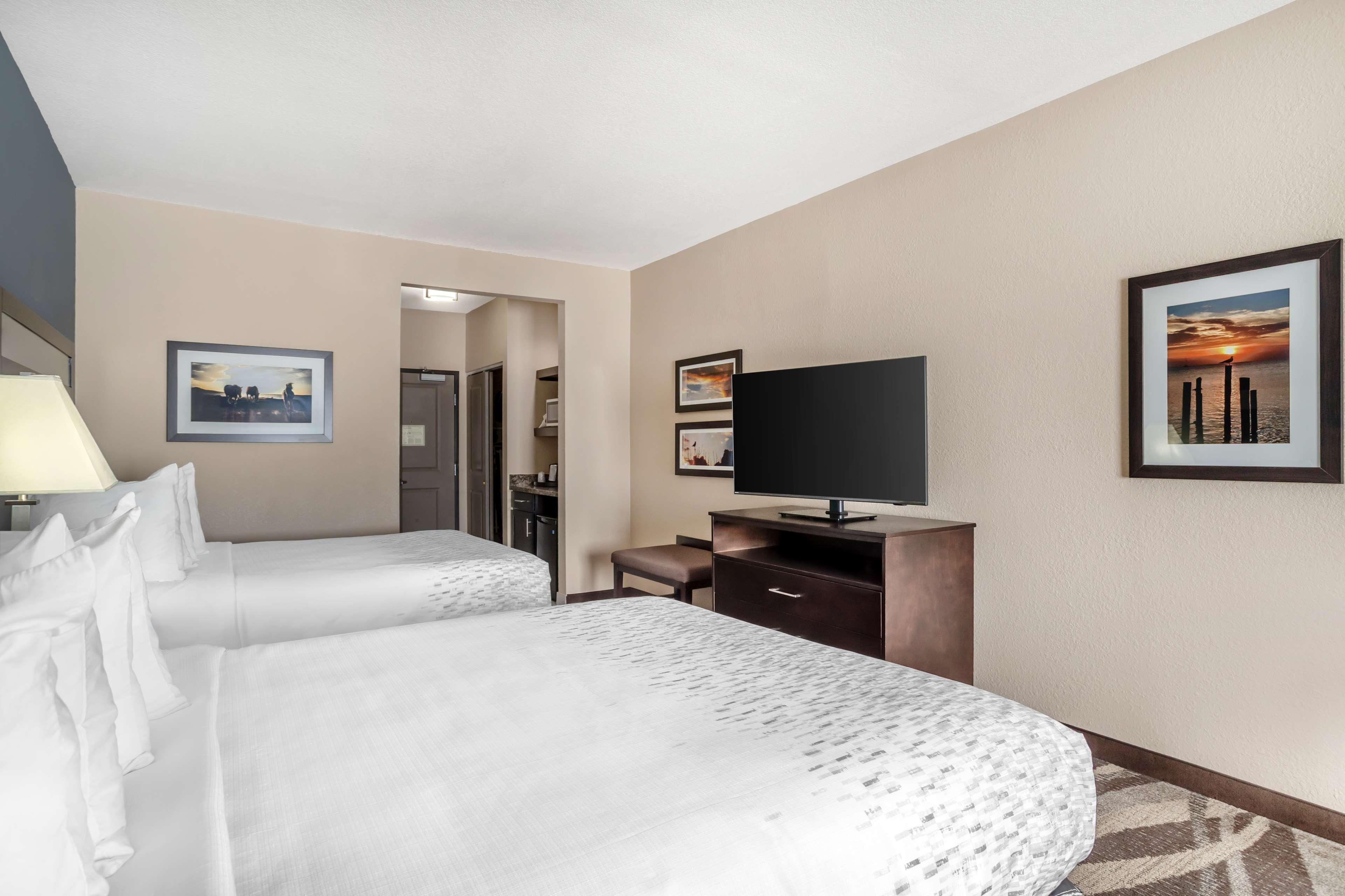 Double Two Queen Beds