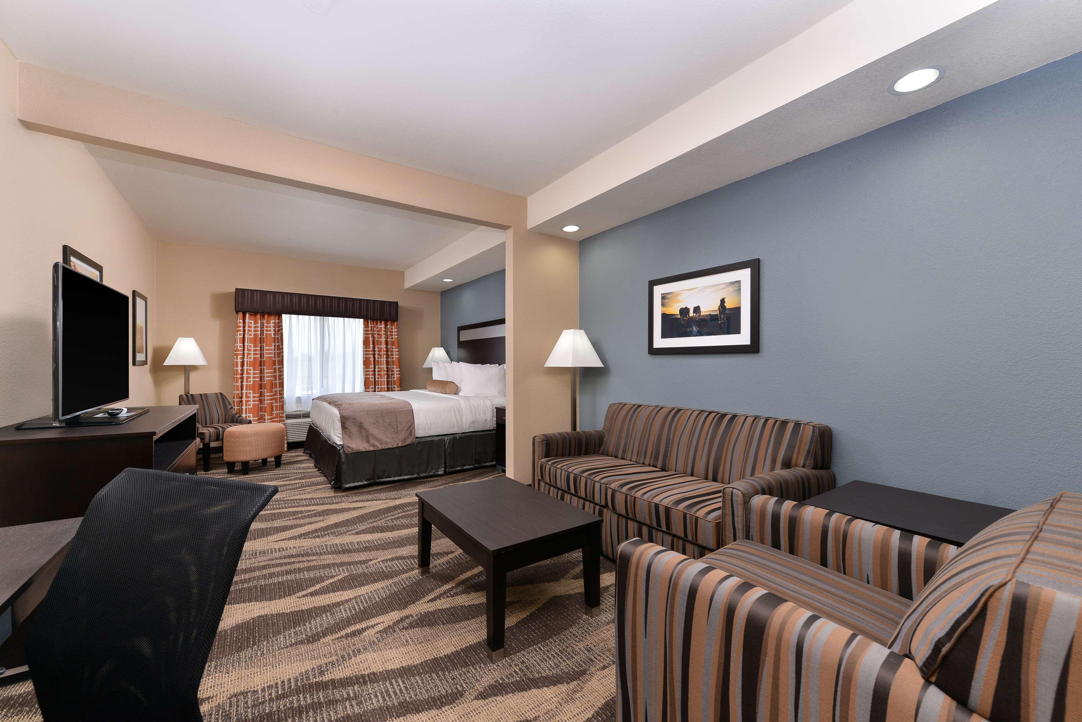 Suite King Bed Non Smoking