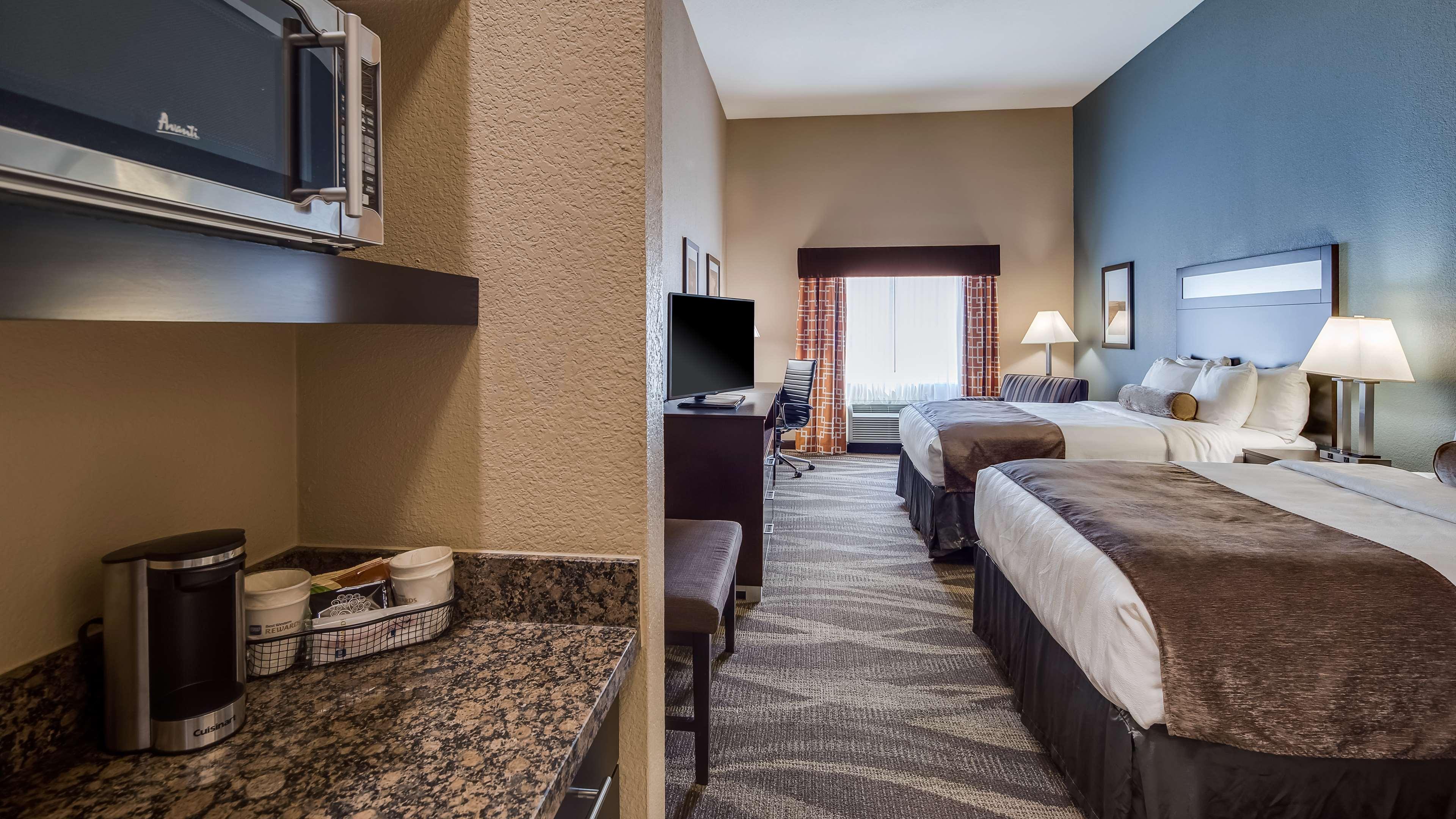 Room Two Queen Beds Non Smoking