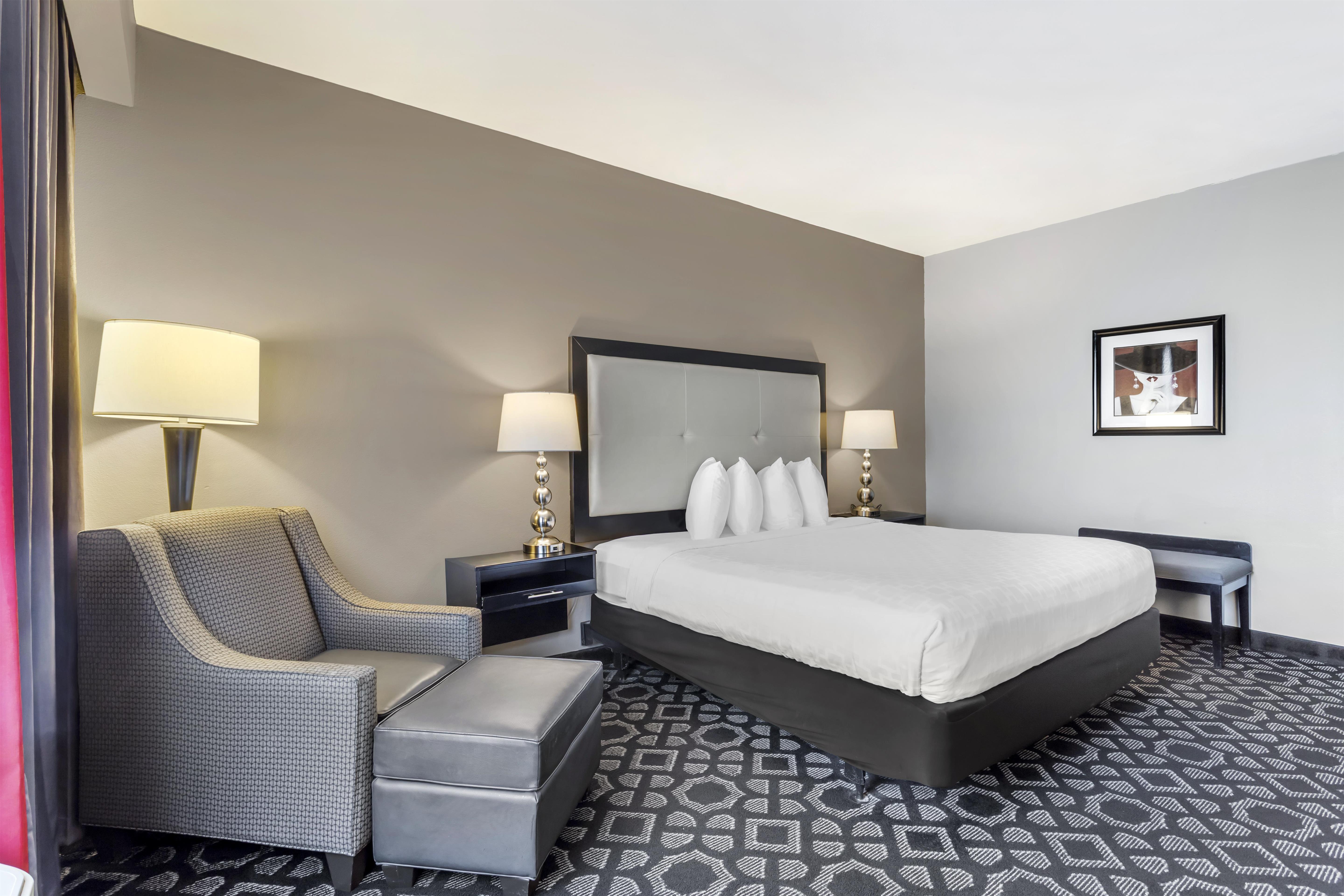 Room King Bed Non Smoking