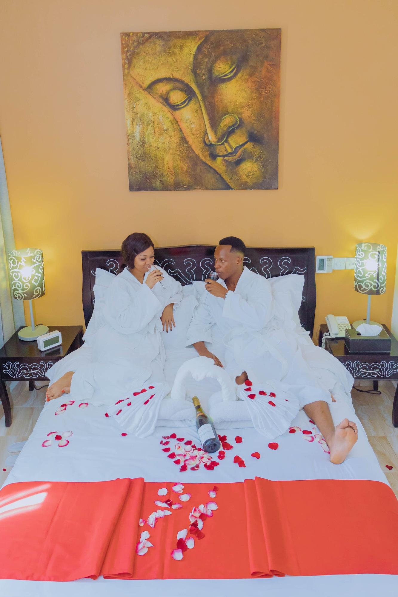 Double Deluxe Queen Bed