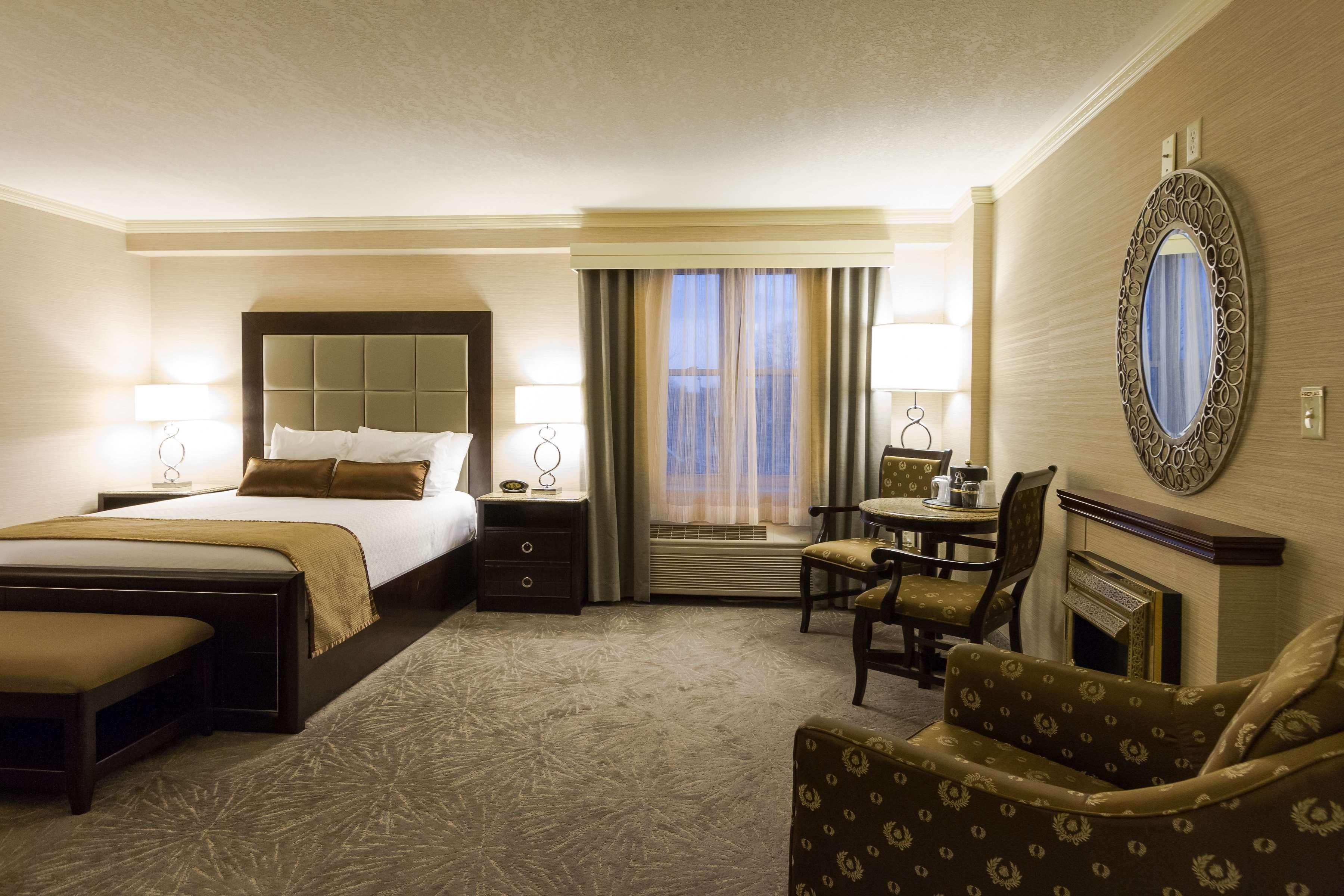 Double Queen Bed Non Smoking