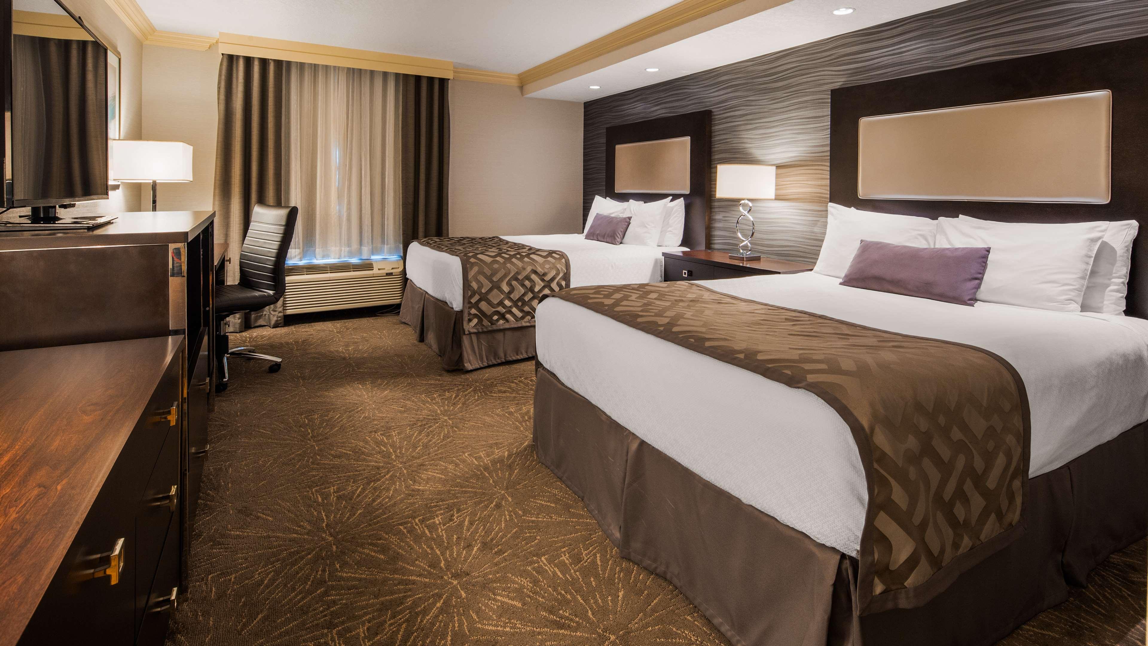 Double Two Queen Beds