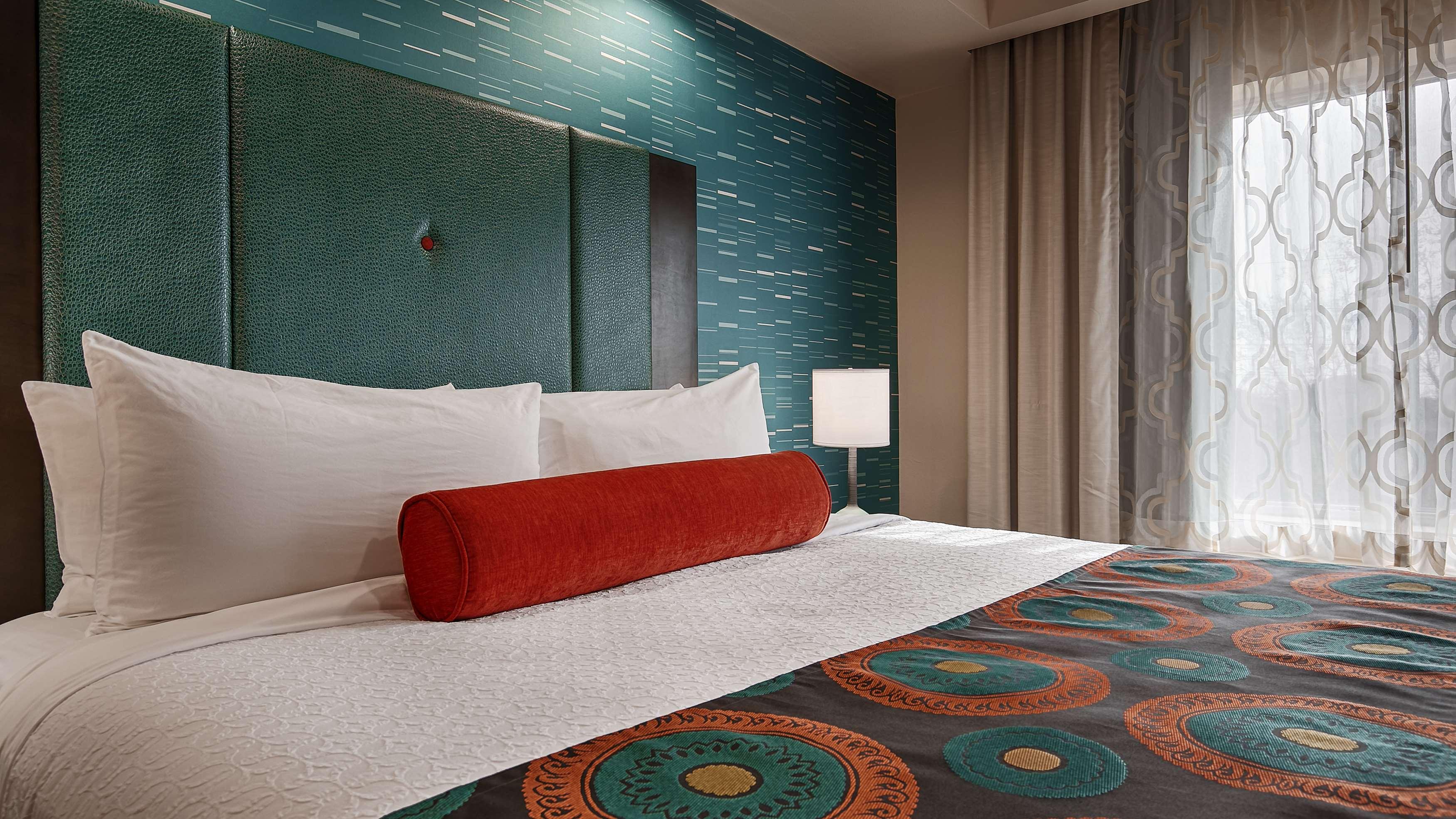 Double Accessible King Size Bed