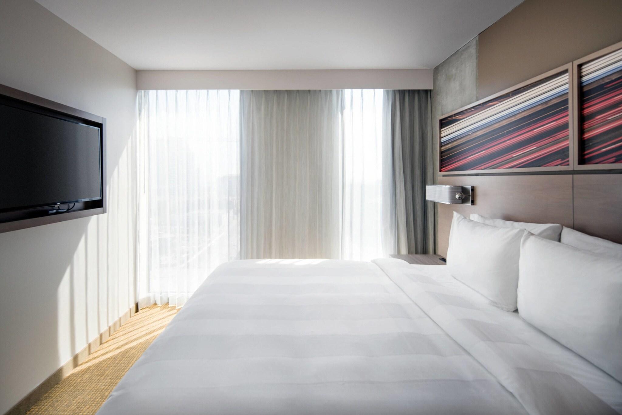 Suite King Bed Two Bedrooms