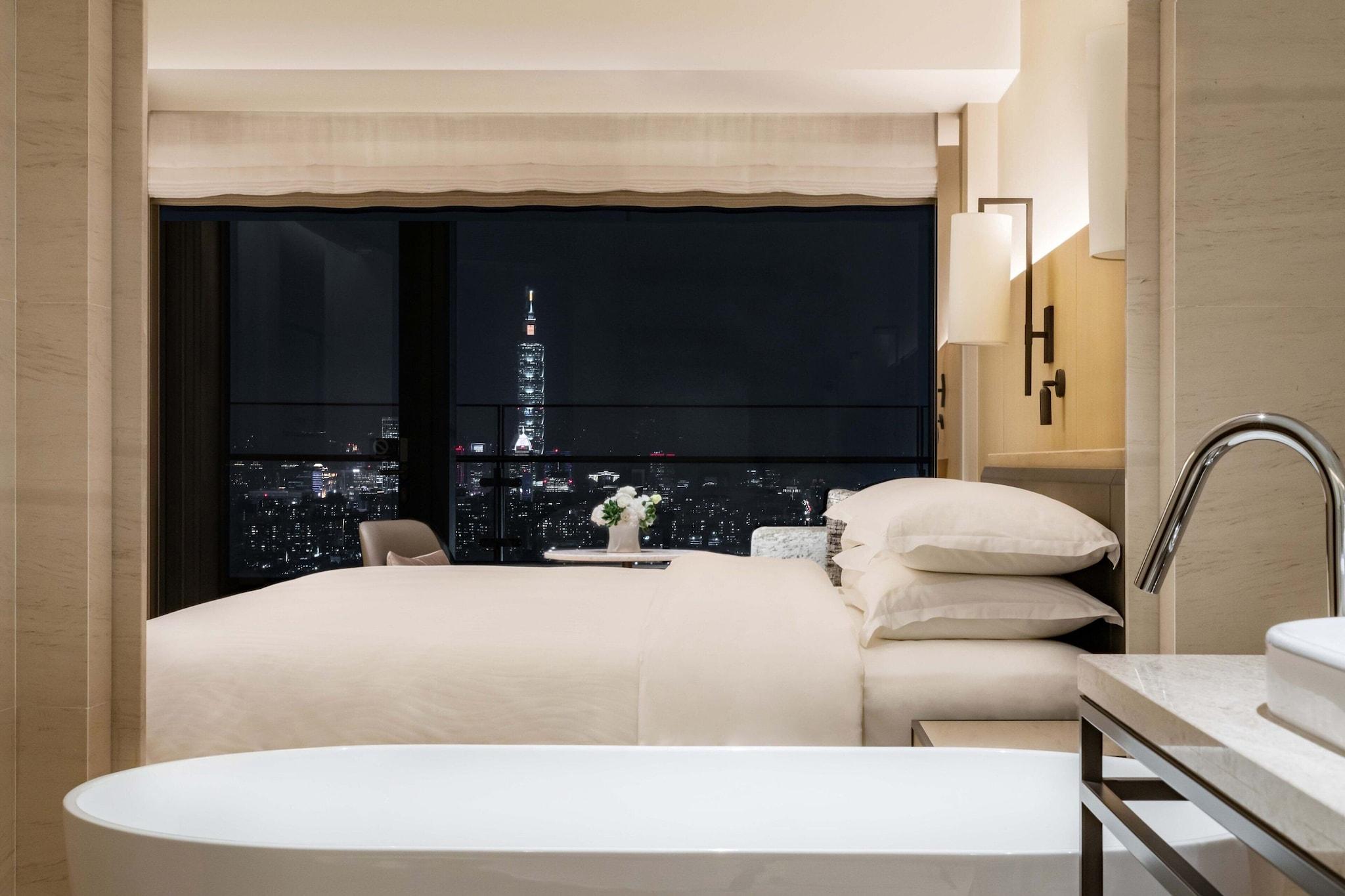 Double King Size Bed