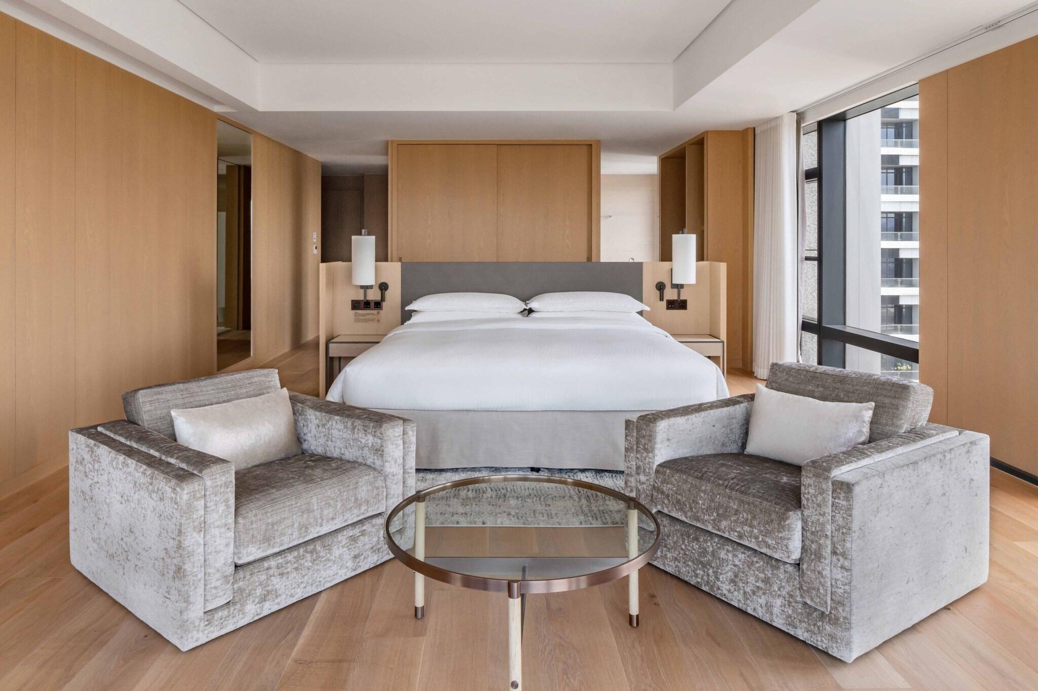 Suite Executive King Bed