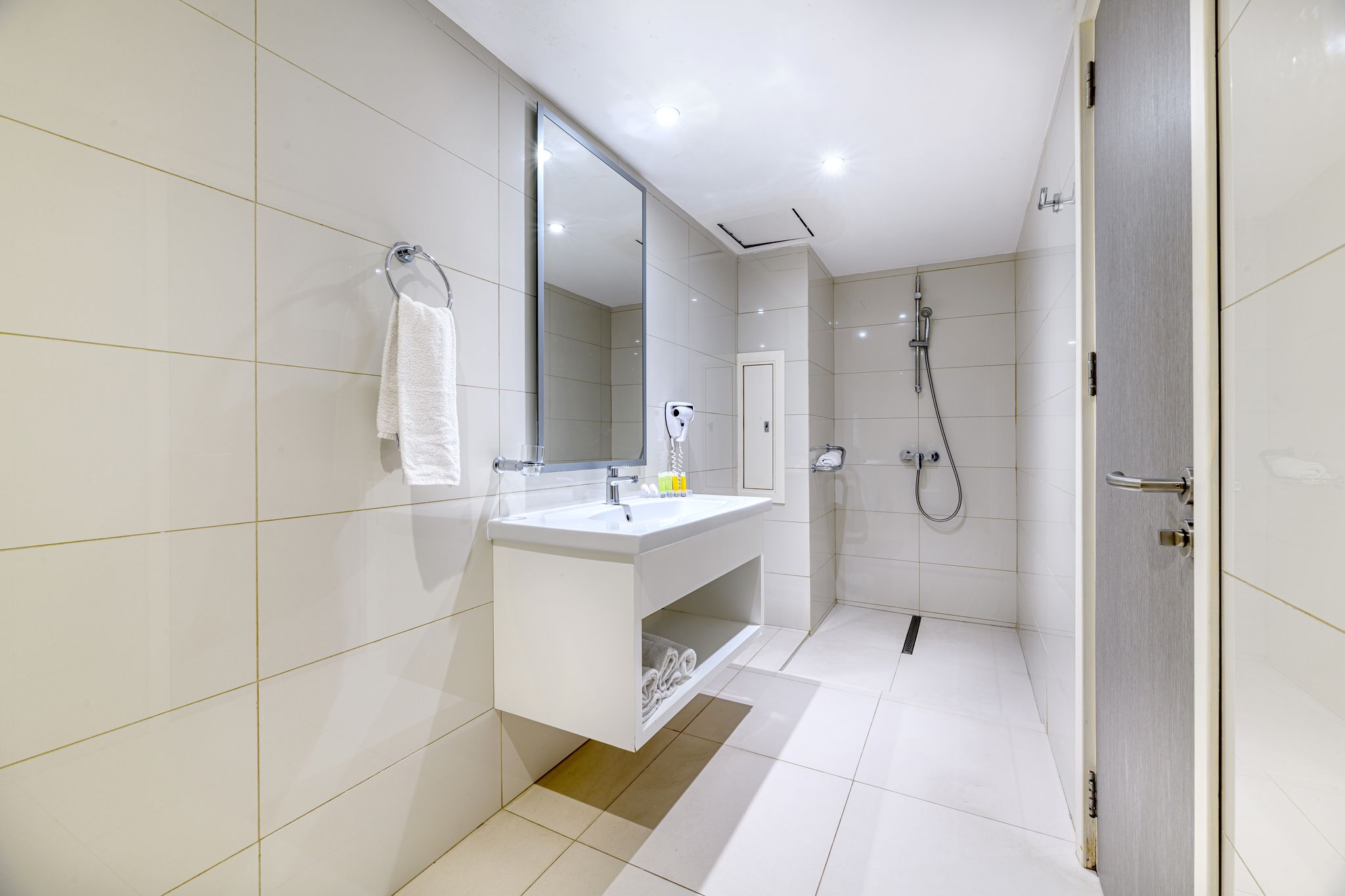 Double or Twin Pool View