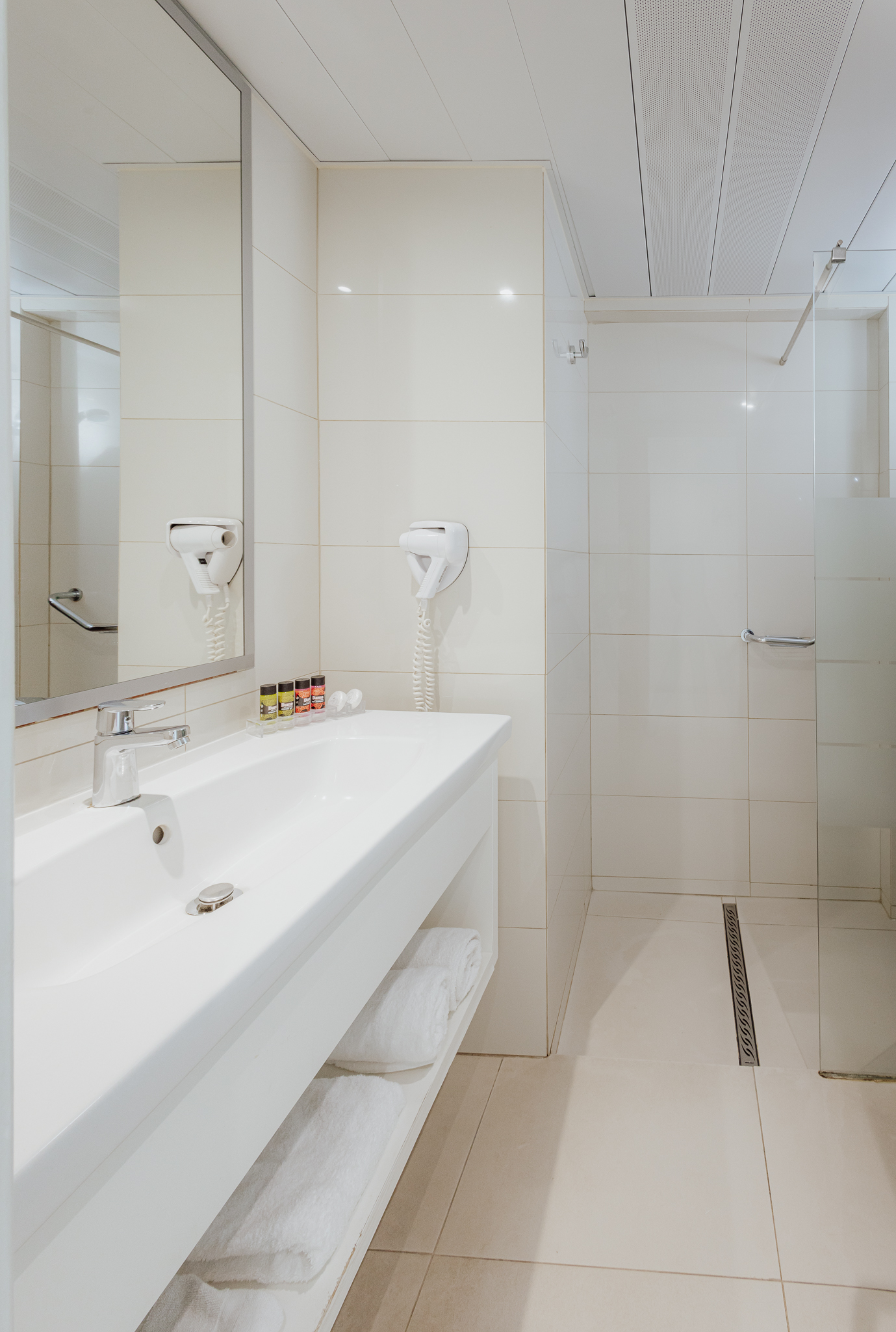 Double or Twin Pool View